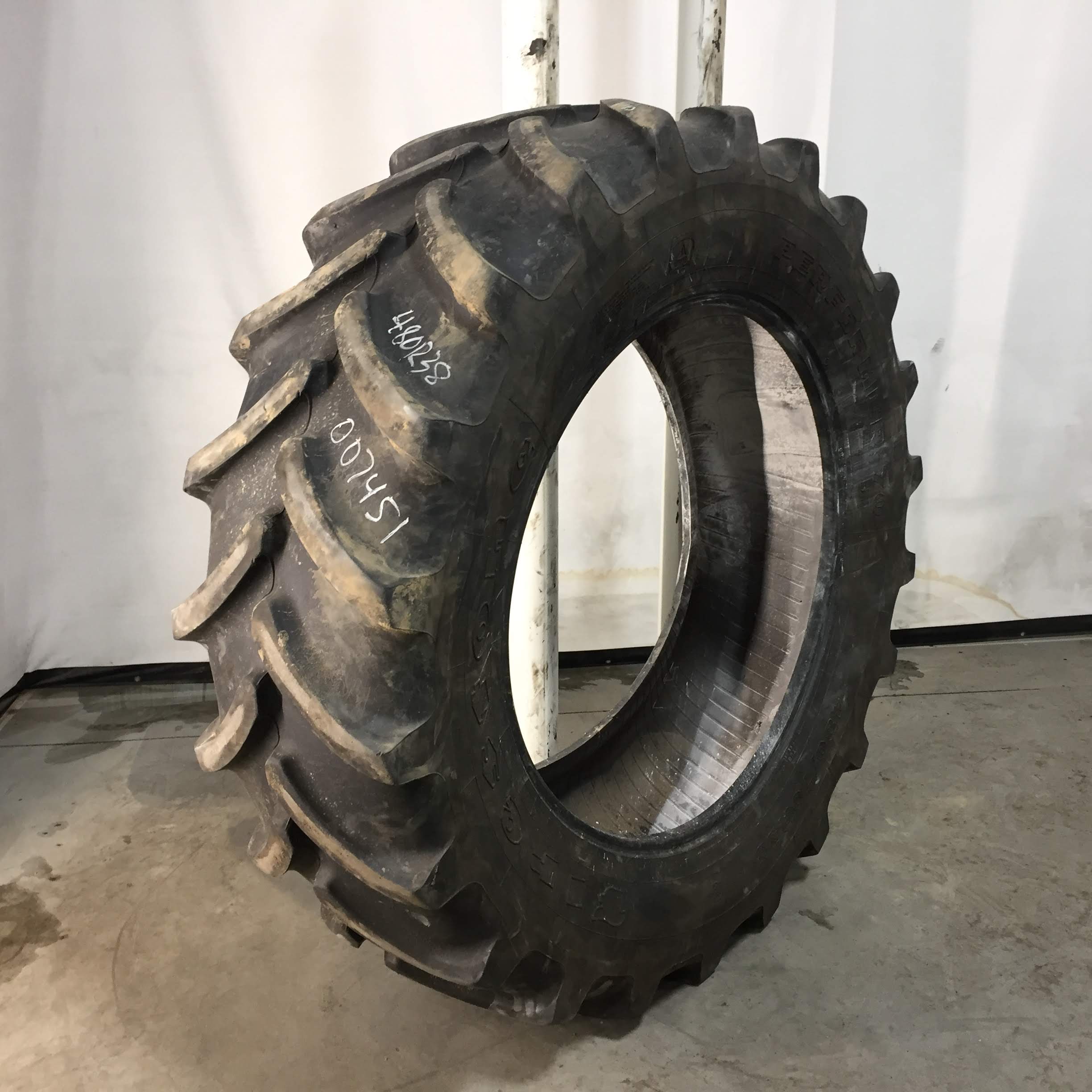 480/70R38 Firestone Performer 70 R-1W Tire 007451