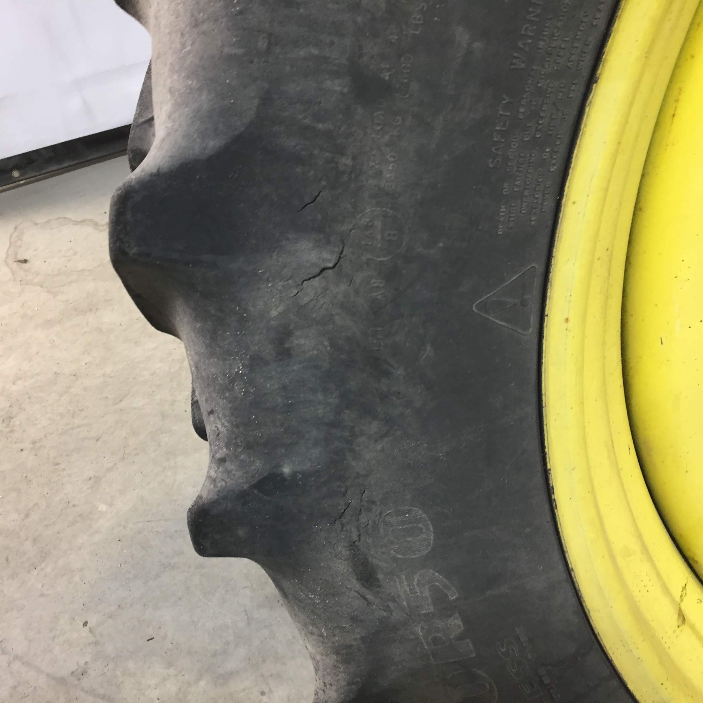 380/90R50 Goodyear Farm DT800 Optitrac R-1W Tire RT006317