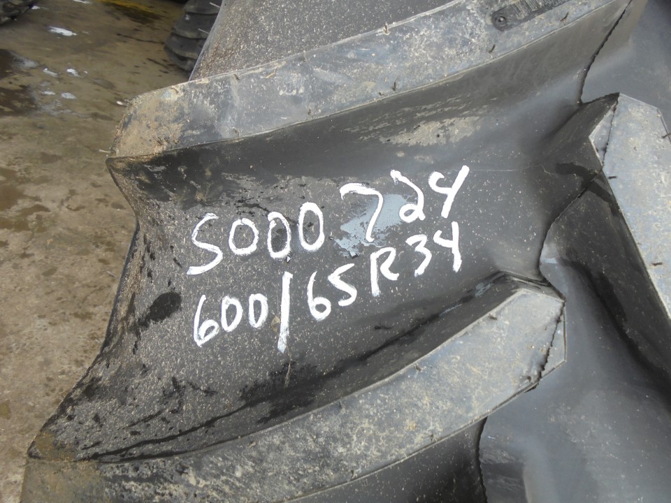 600/65R34 Goodyear Farm Optitrac R+ R-1W Tire S000724