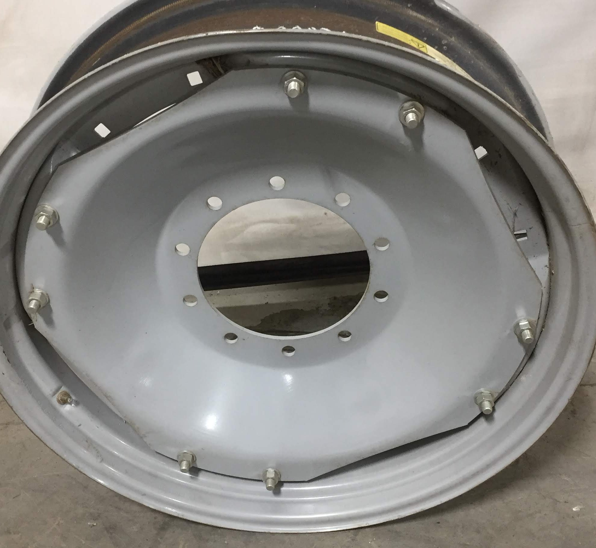 34'' Waffle Wheel (Groups of 2 bolts) Rim Center A000235CTR