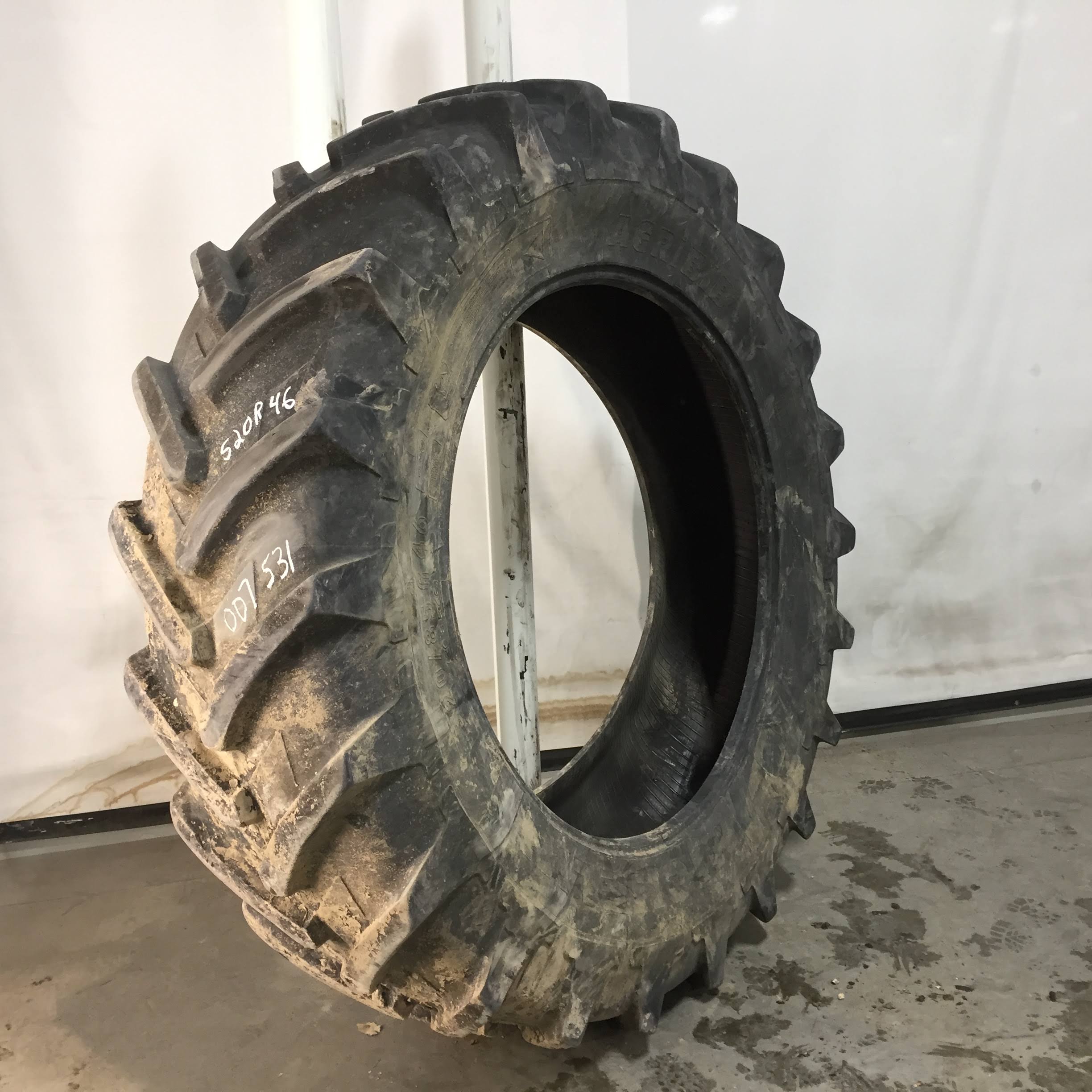 520/85R46 Michelin AgriBib R-1W Tire 007531
