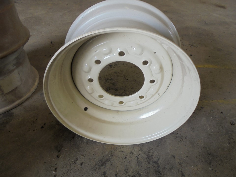 16.5''D x 8.25''W Formed Plate Wheel S000816