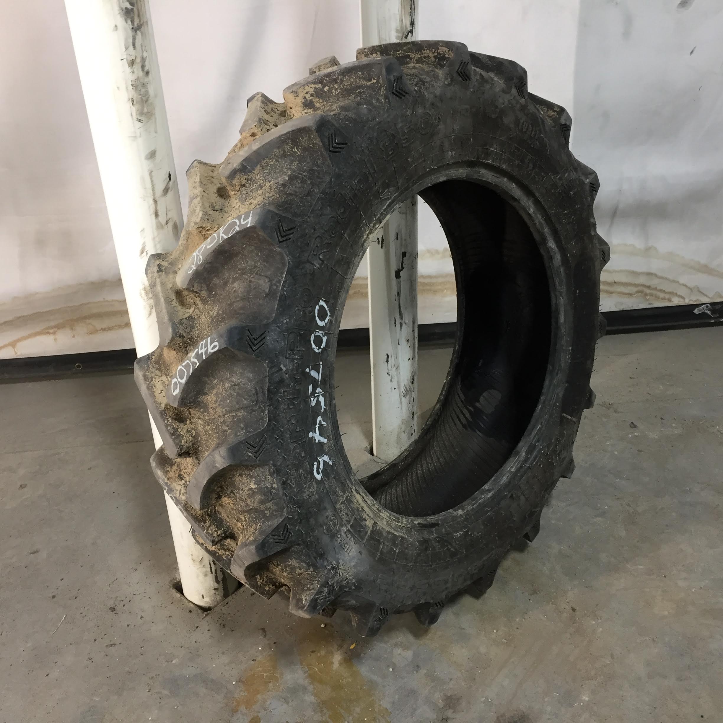 280/85R24 Galaxy Earth Pro R-1W Tire 007546