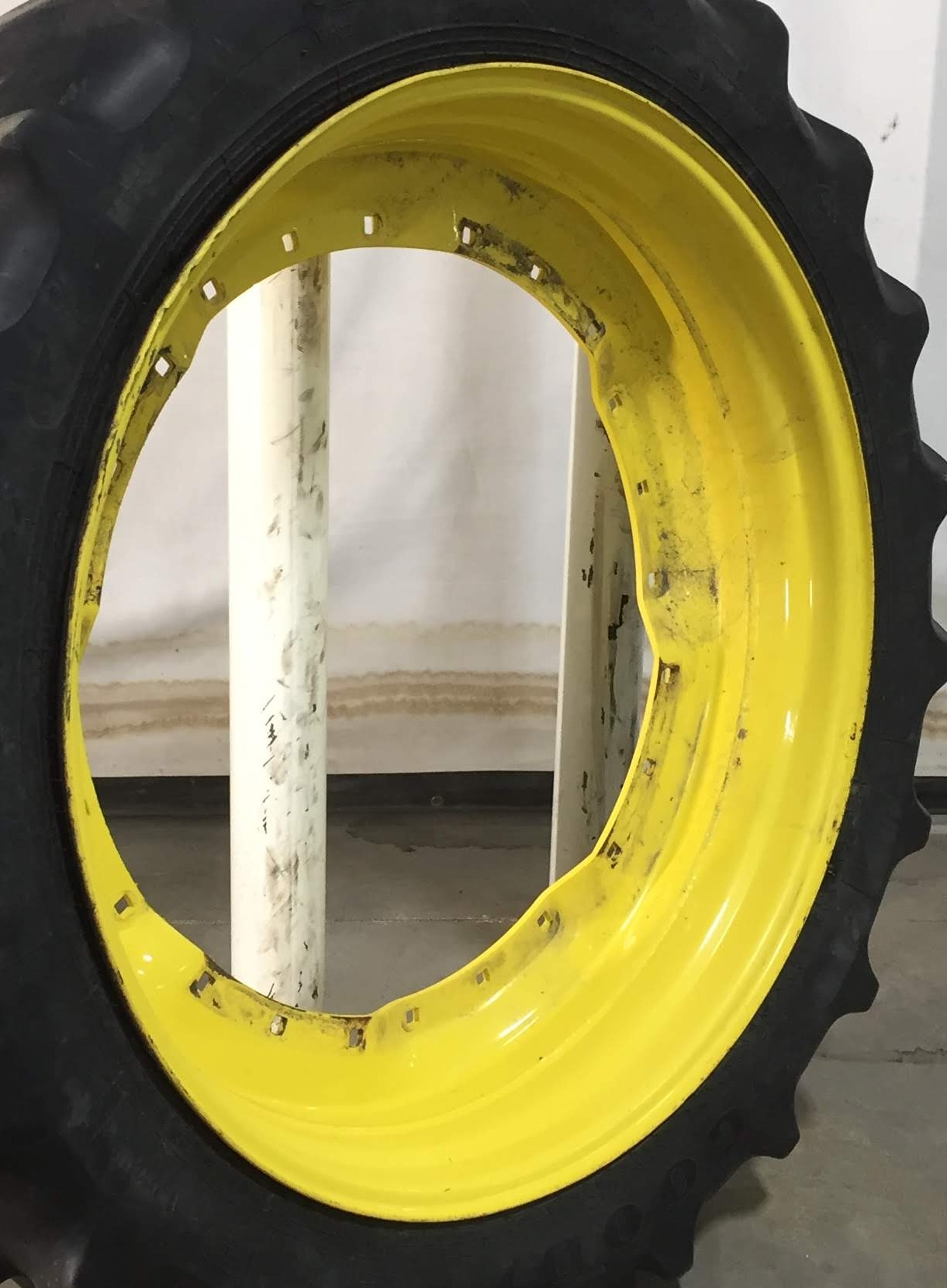 42''D x 10''W Waffle Wheel (Groups of 3 bolts) Wheel WT006614