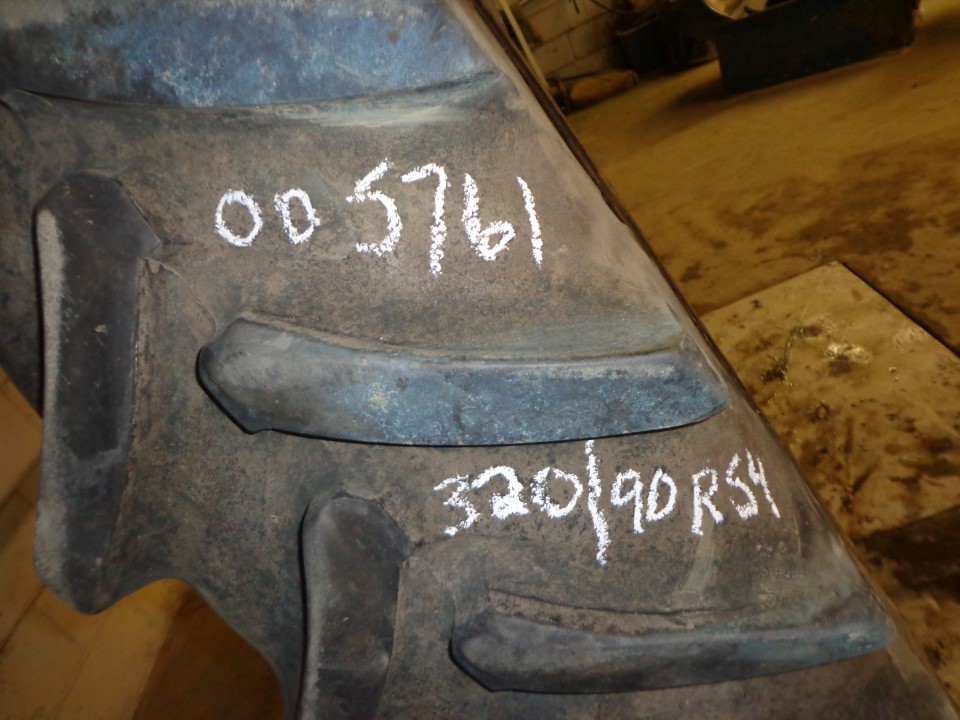 320/90R54 Michelin AgriBib Row Crop R-1W Tire 005761-Z