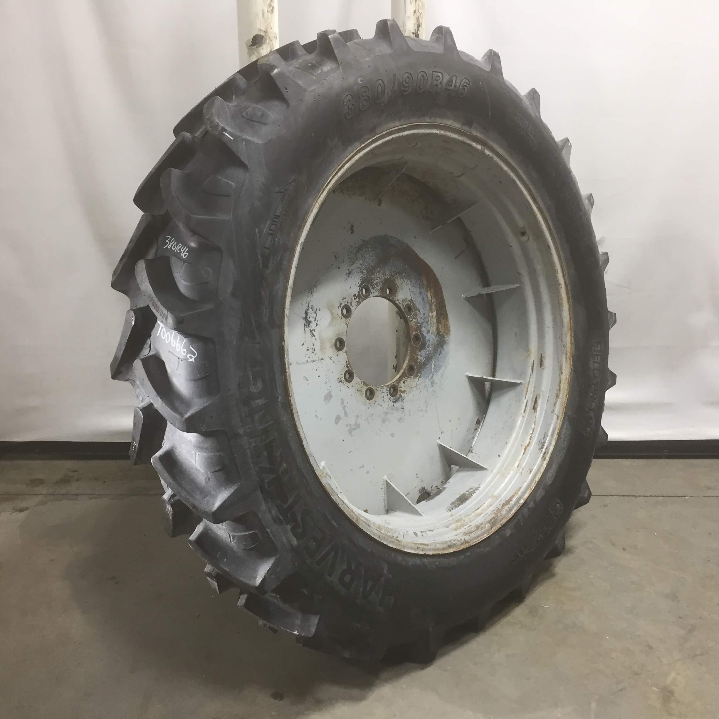 380/90R46 Harvest King Field Pro Radial R-1W Tire-Wheel Assembly T006662