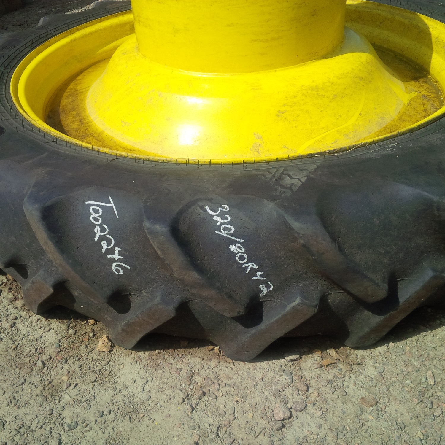 42''D x 10''W FWA Direct Bolt Dual Wheel WT002246-Z