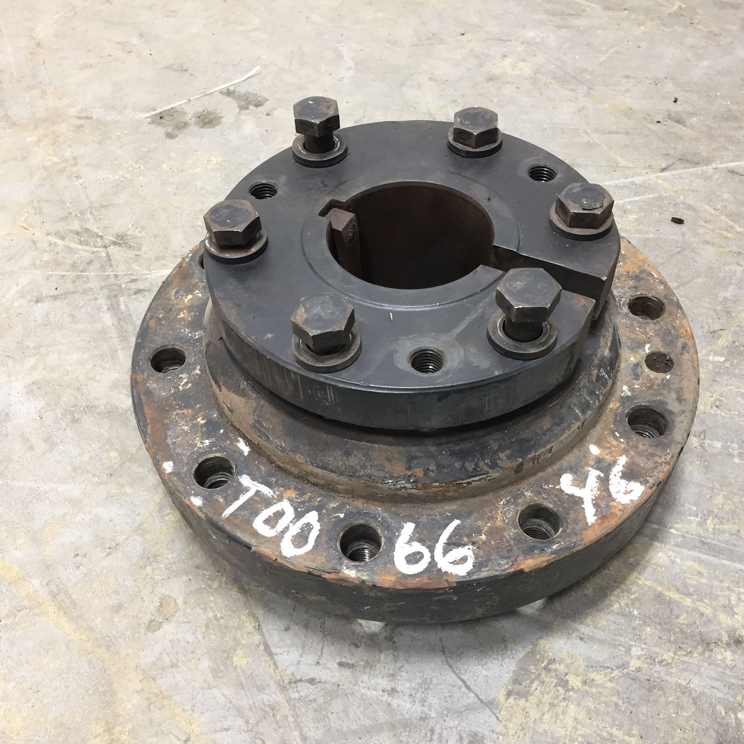 10 Bolt Wedg-Lok OE Style Dual Hub T006646