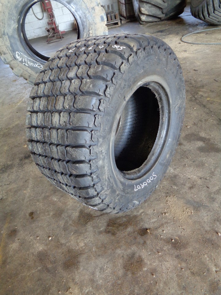 33/15.50-16.5 Galaxy Seeder "Stubble Proof" R-3 Tire S000907
