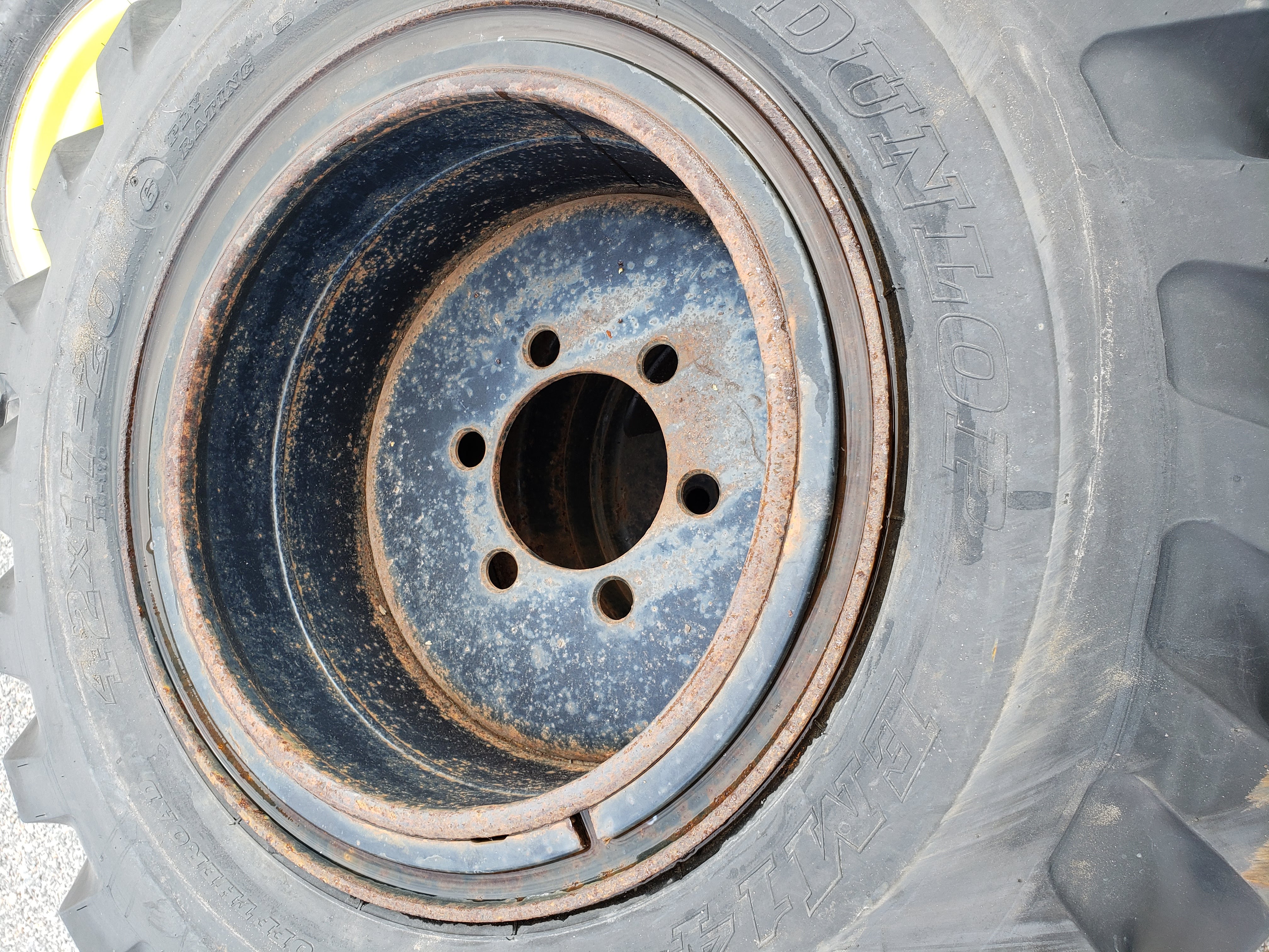 20''D x 14''W Budd Stud Pilot Wheel Wheel W004944-Z