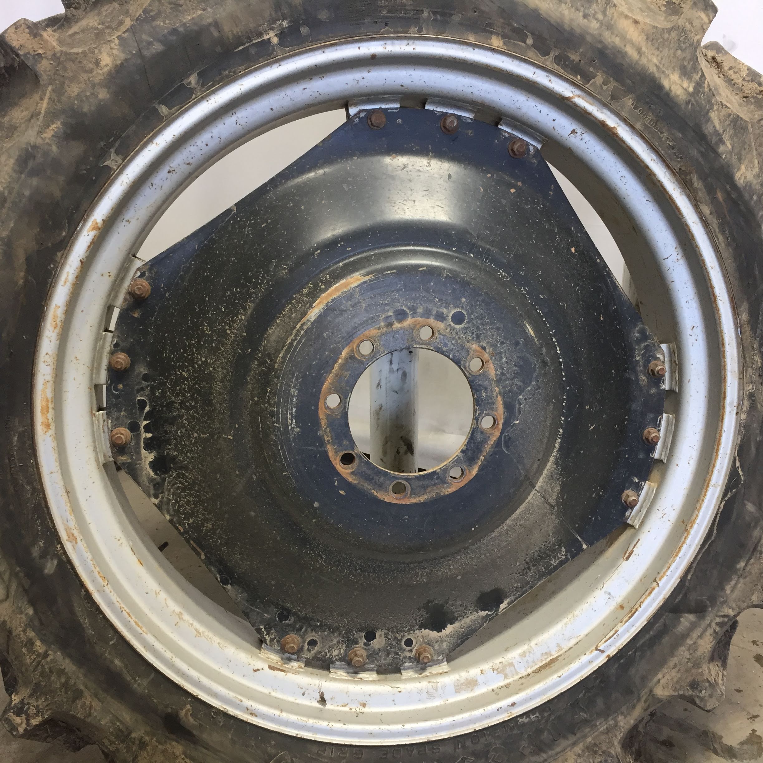 46''D x 12''W Rim with Clamp/U-Clamp (groups of 3 bolts) Wheel WT006905RIM