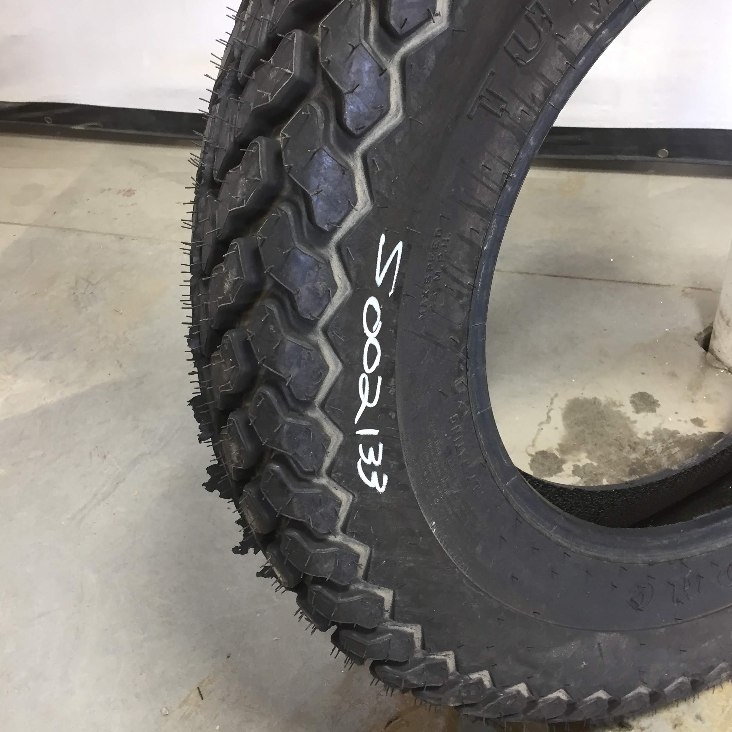 9.5/-22 Firestone Turf & Field R-3 Tire S002133