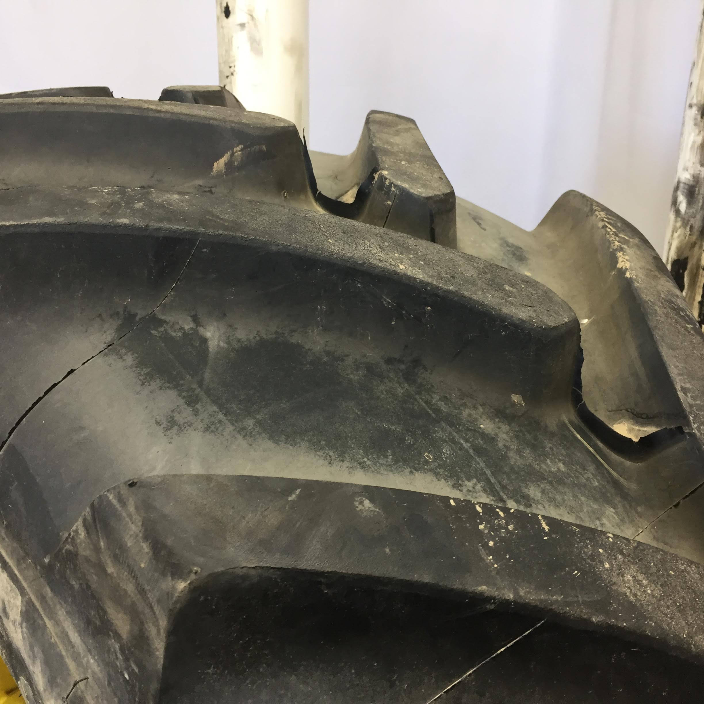 540/65R34 Michelin Multibib R-1W Tire RS002183