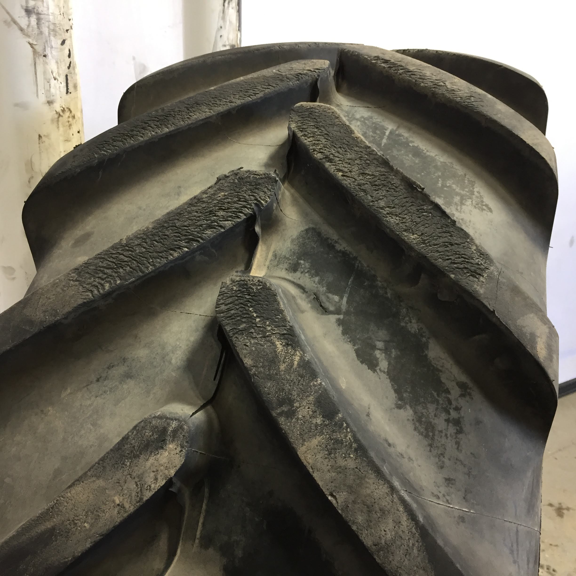 540/65R34 Michelin Multibib R-1W Tire RS002183