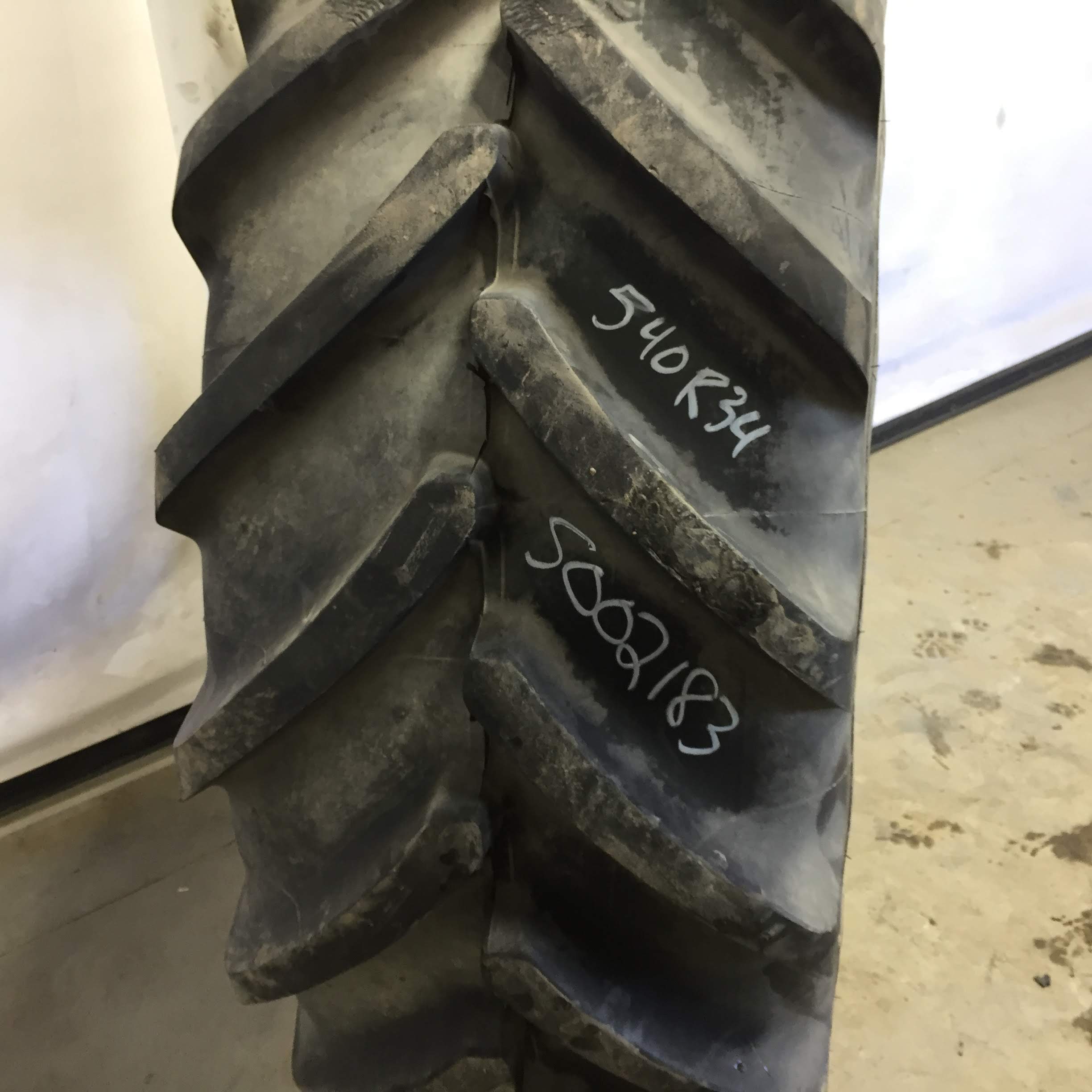 540/65R34 Michelin Multibib R-1W Tire RS002183