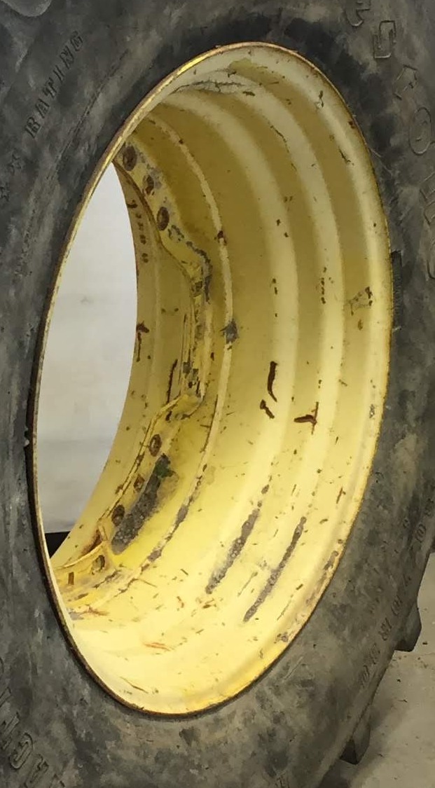 30''D x 15''W Waffle Wheel (Groups of 3 bolts) Wheel WS002193