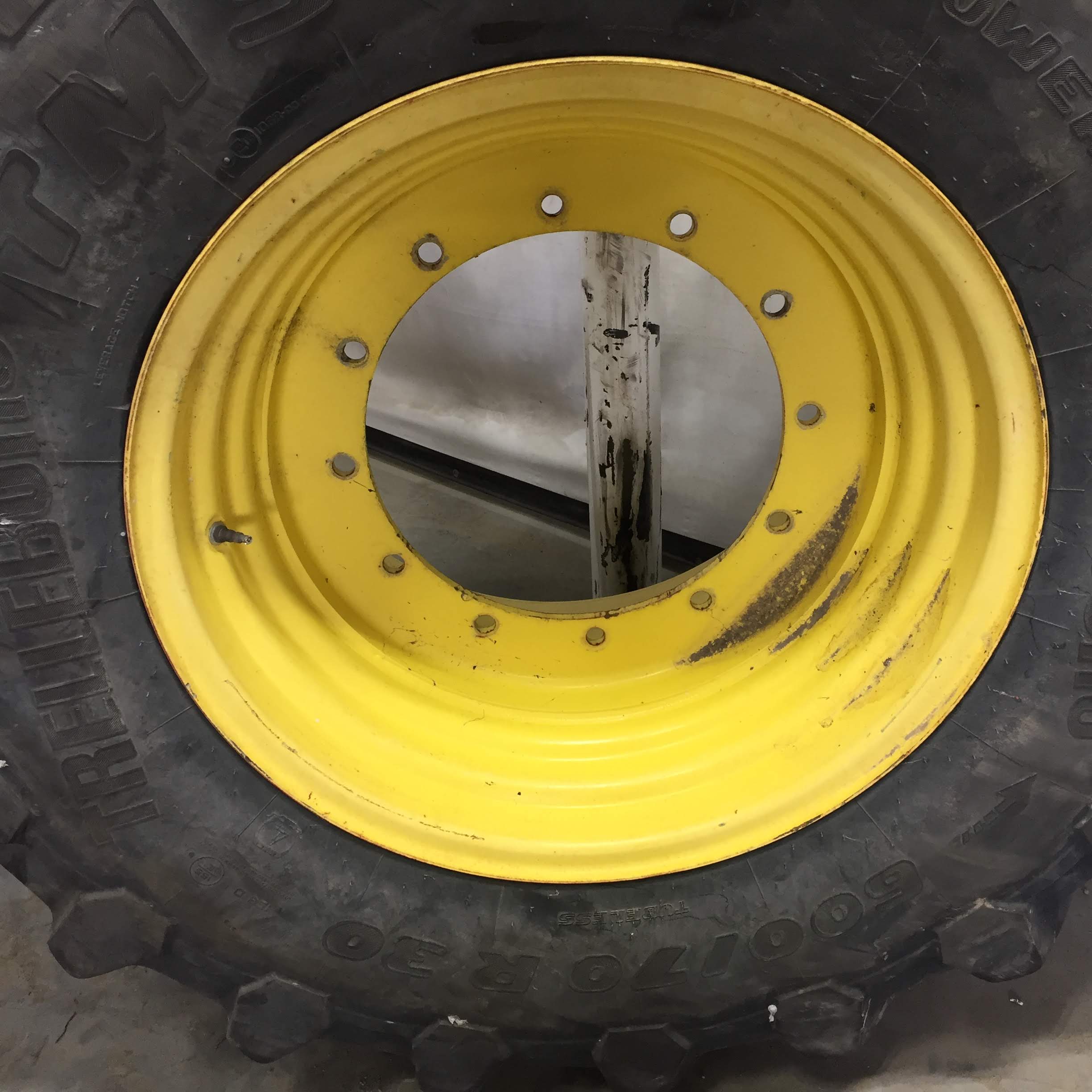 30''D x 20''W Stub Disc Wheel WS002226