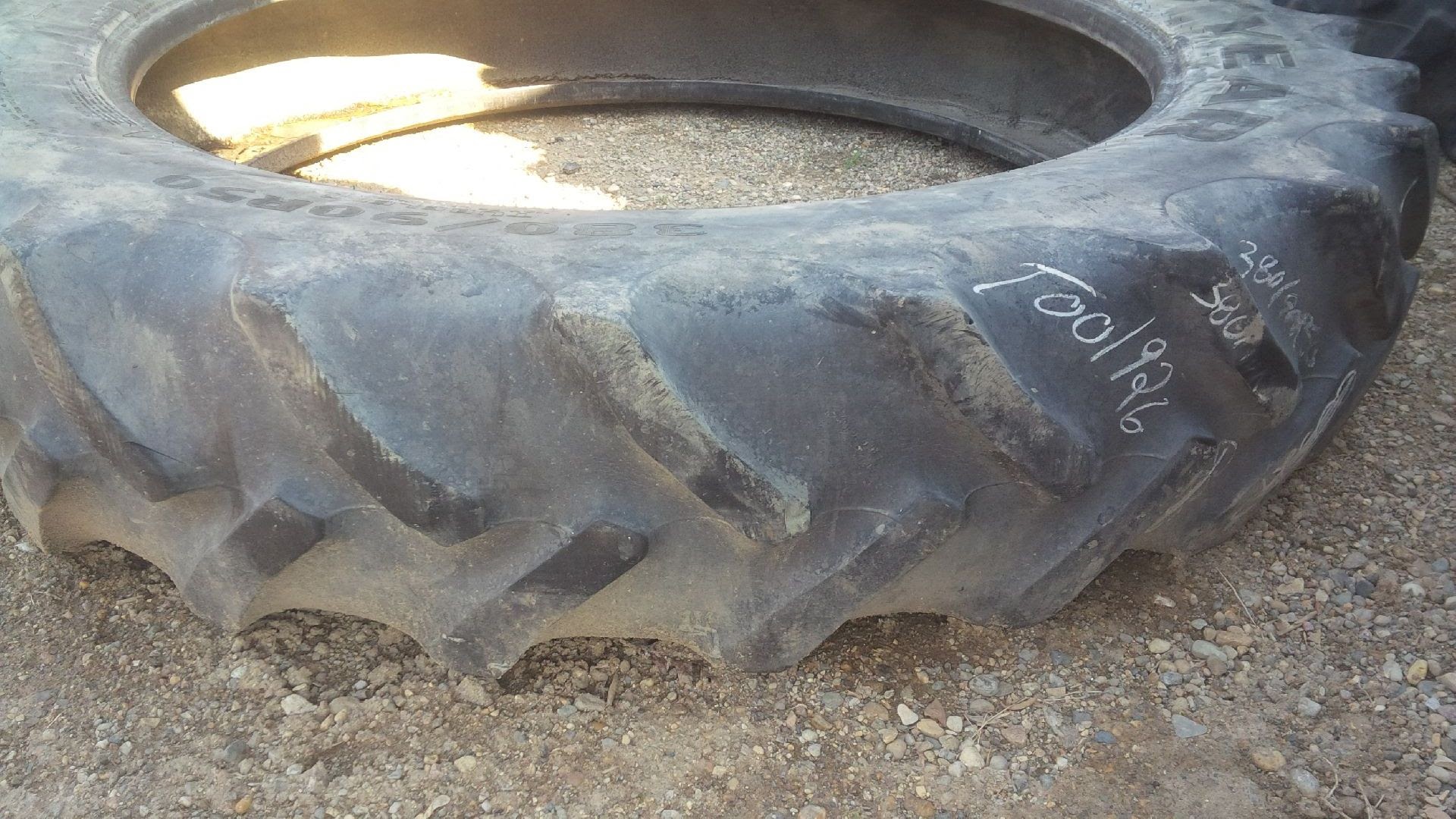 380/90R50 Goodyear Farm DT800 Optitrac R-1W Tire RT001926-Z