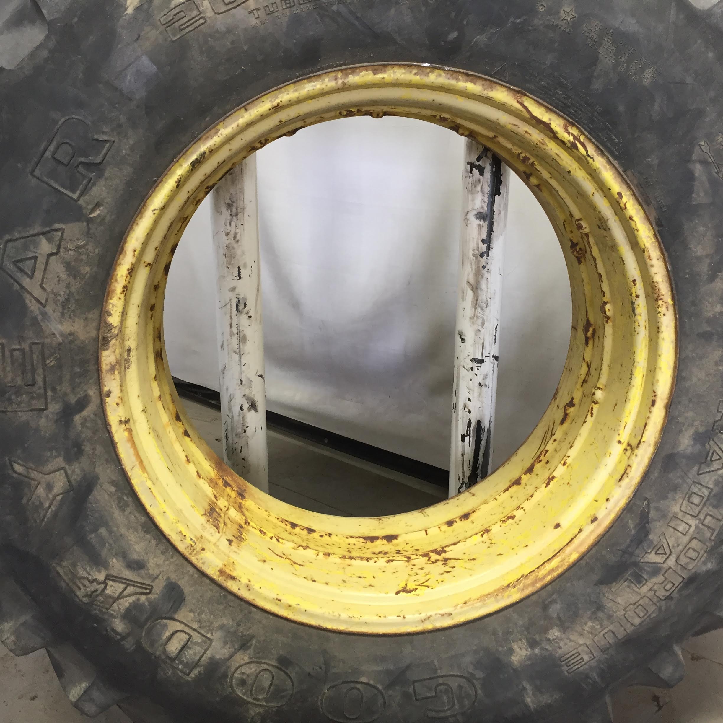 38''D x 18''W Double Bevel 38" Cast Wheel WS002258