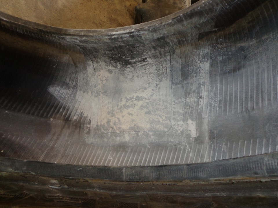 420/70R28 Goodyear Farm DT812 Optitrac R-1W Tire 005910-Z