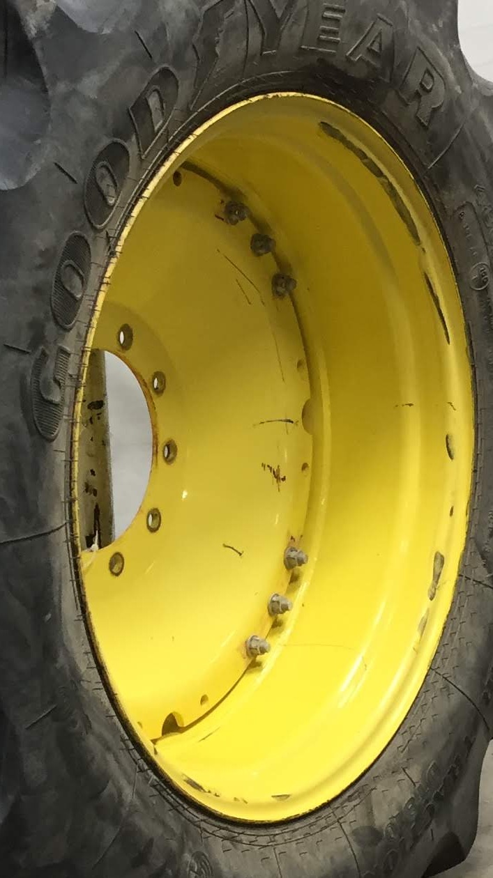 34'' Waffle Wheel (Groups of 3 bolts) Rim Center WT006938CTR