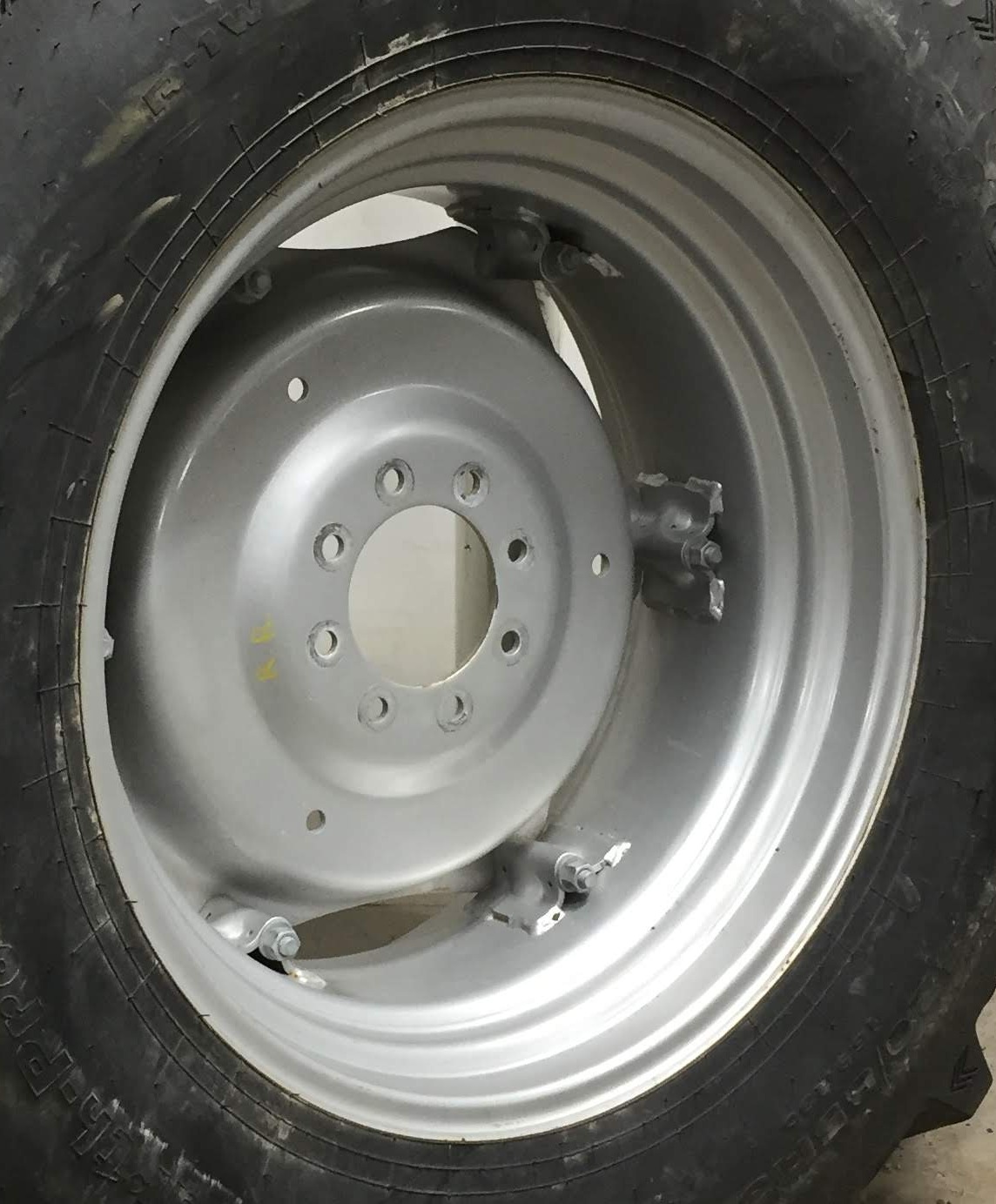 30'' Rim with Clamp/Loop Style Rim Center WT006961CTR