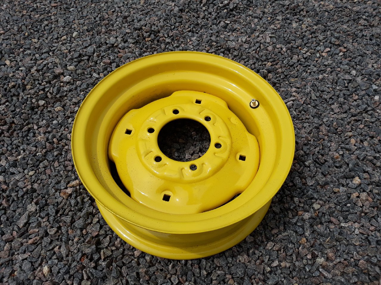 16''D x 6''W Implement Wheel 55097