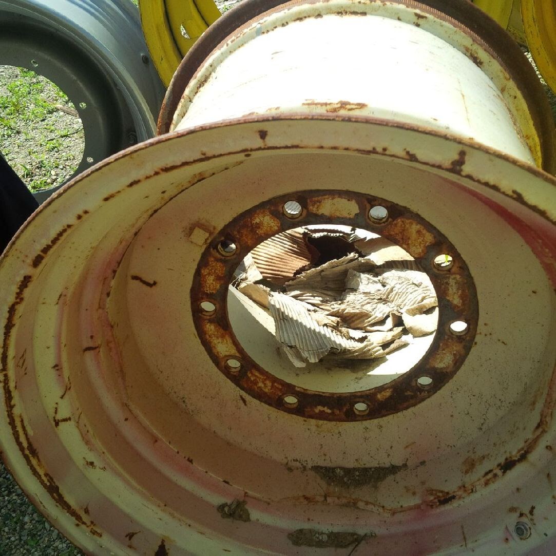 26''D x 25''W Formed Plate Wheel W00011