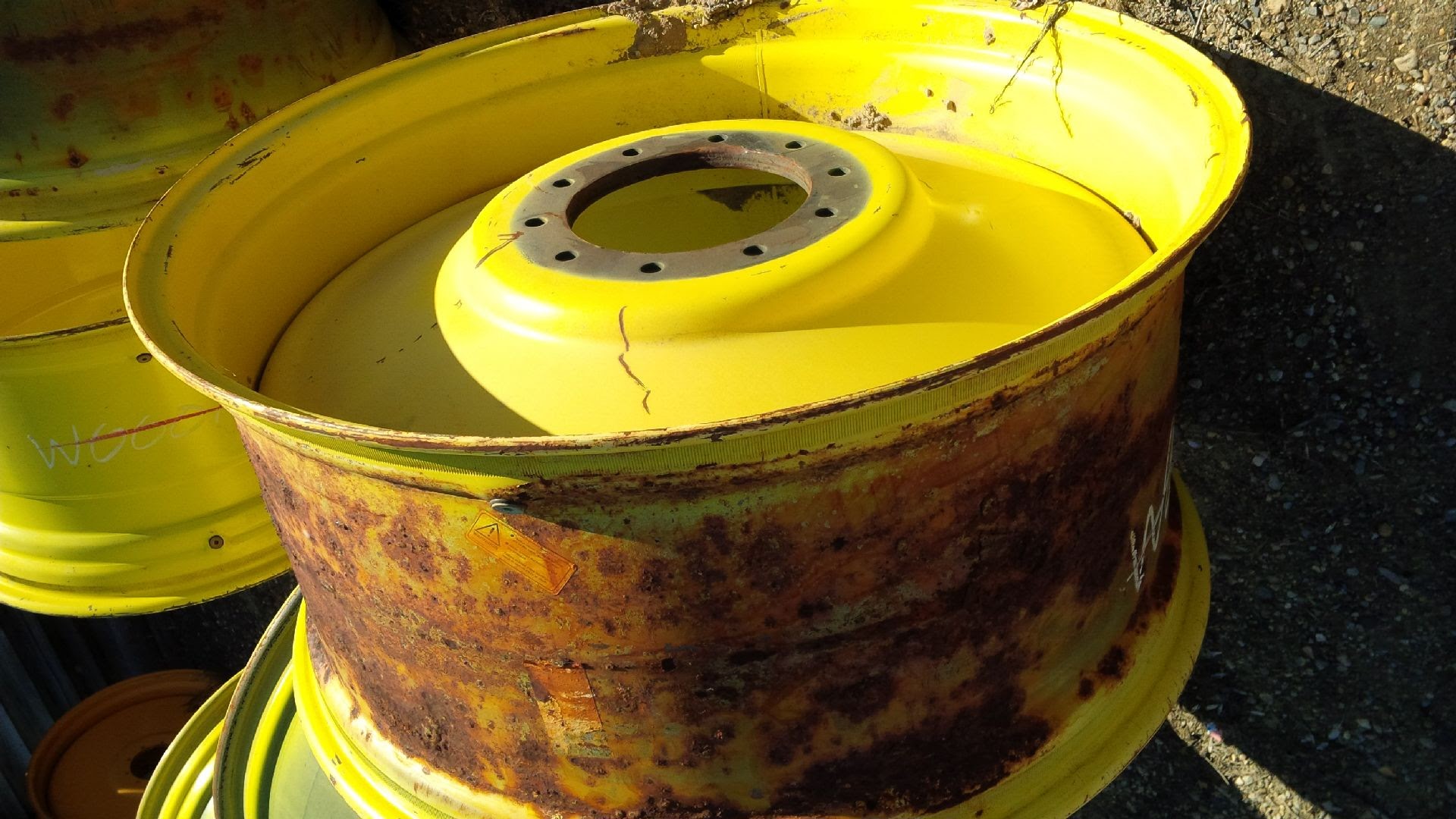 38''D x 18''W Formed Plate Wheel W00013