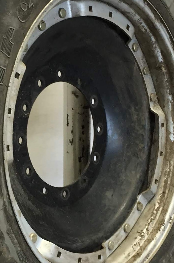 38''-54'' Waffle Wheel (Groups of 3 bolts) Rim Center WT007059CTR