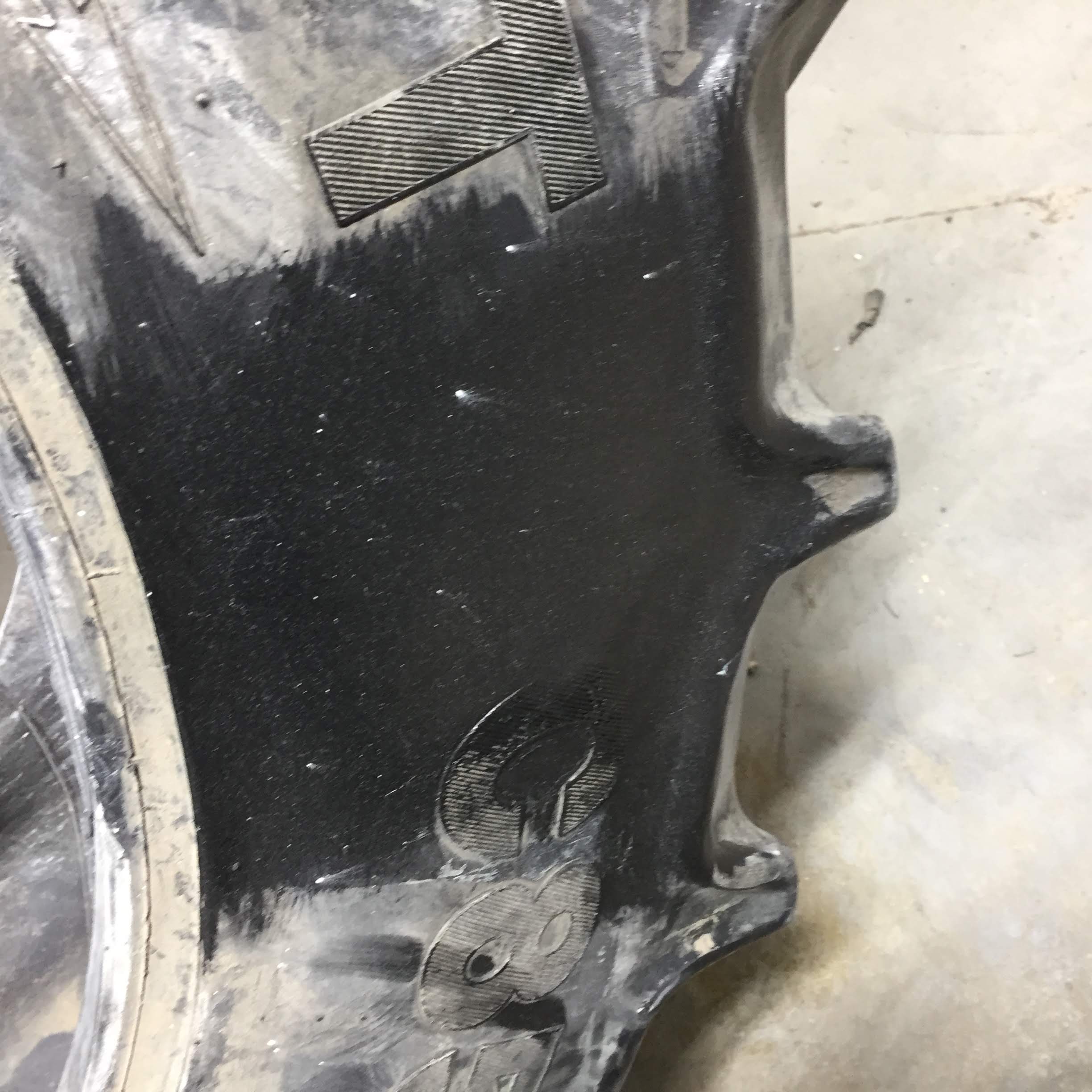 380/85R30 Continental AC85 Contract R-1W Tire 007629