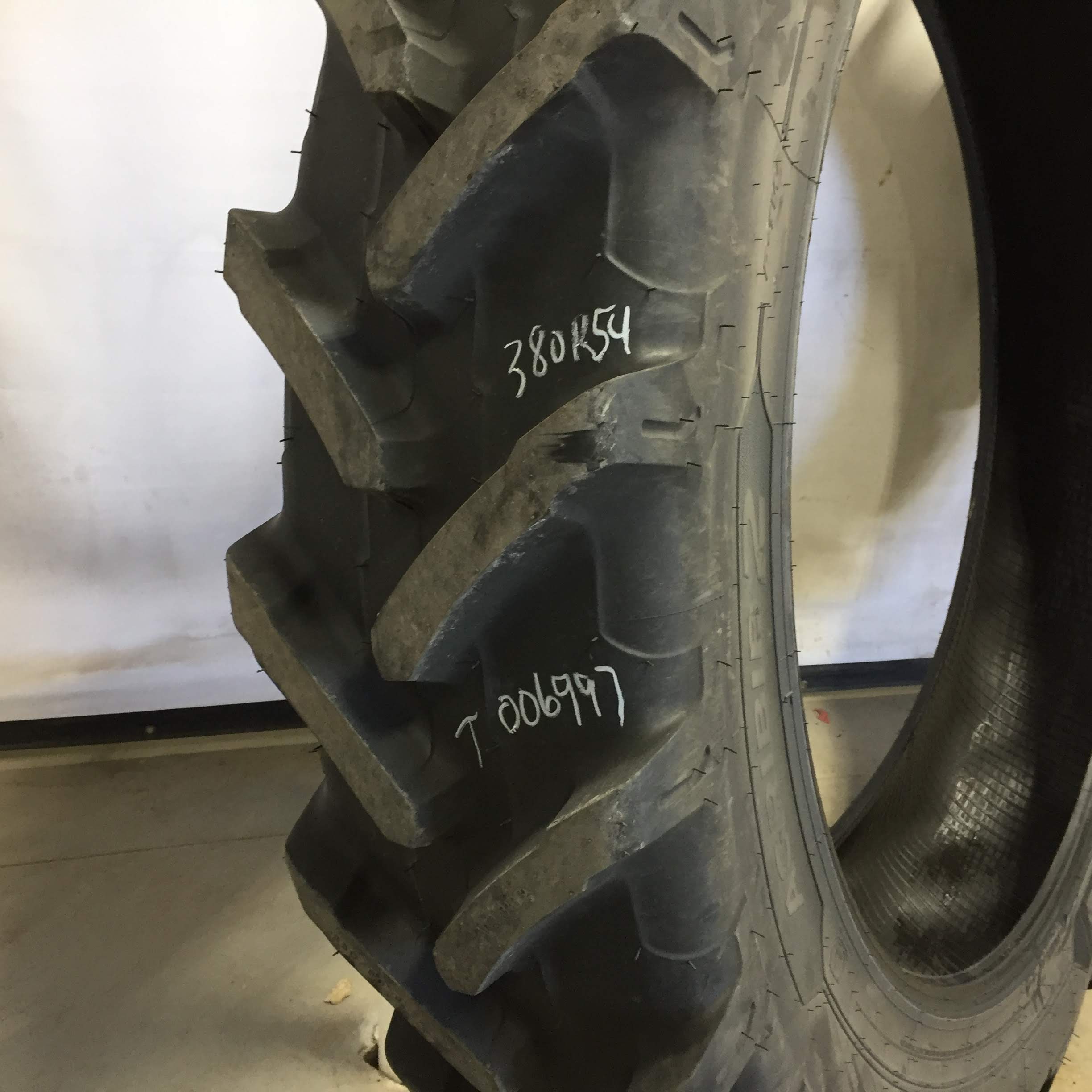 380/90R54 Michelin AgriBib 2 R-1W Tire T006997