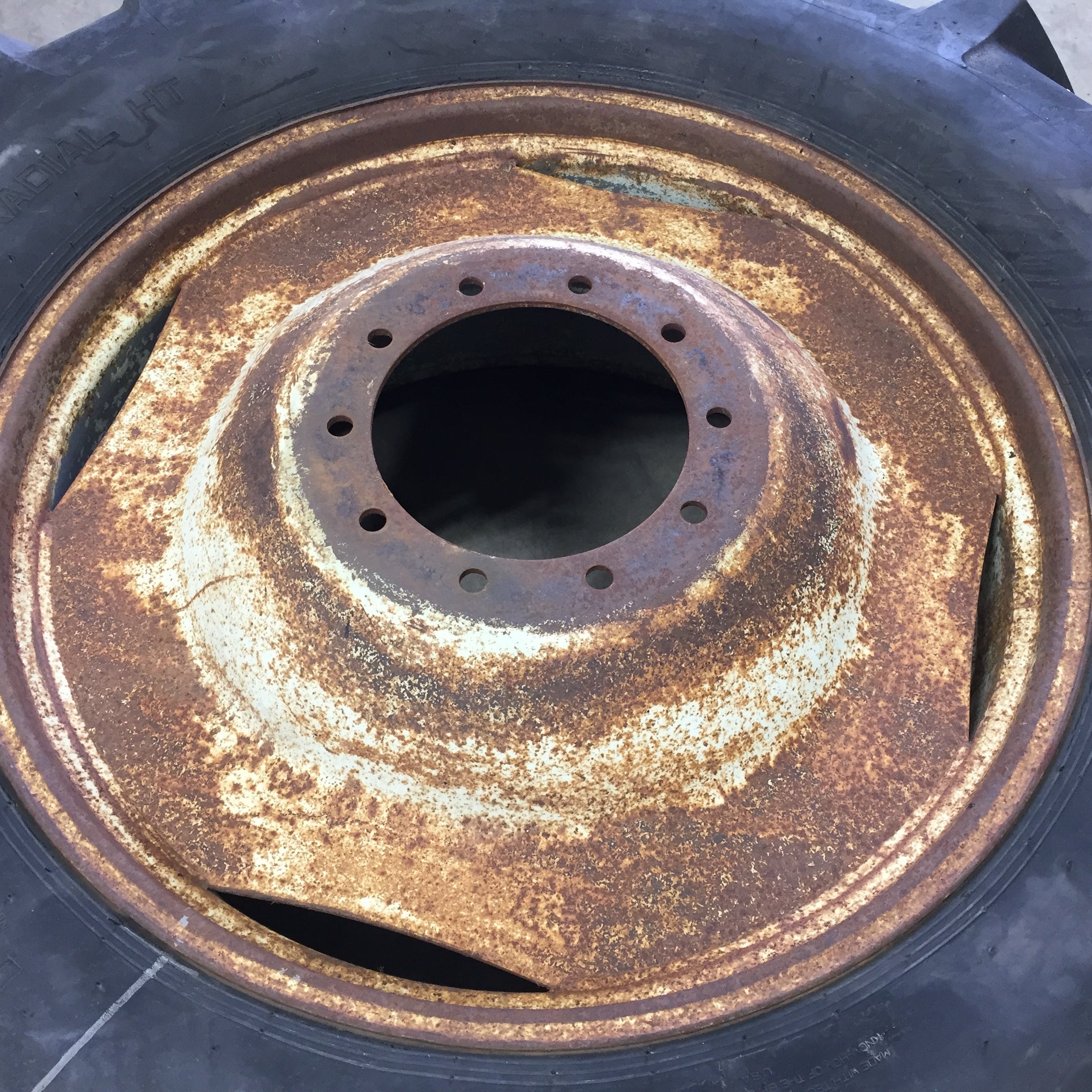 38''D x 18''W Formed Plate Wheel WT006991