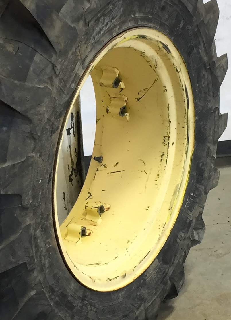 24''D x 12''W Rim with Clamp/Loop Style (groups of 2 bolts) Wheel WS002289