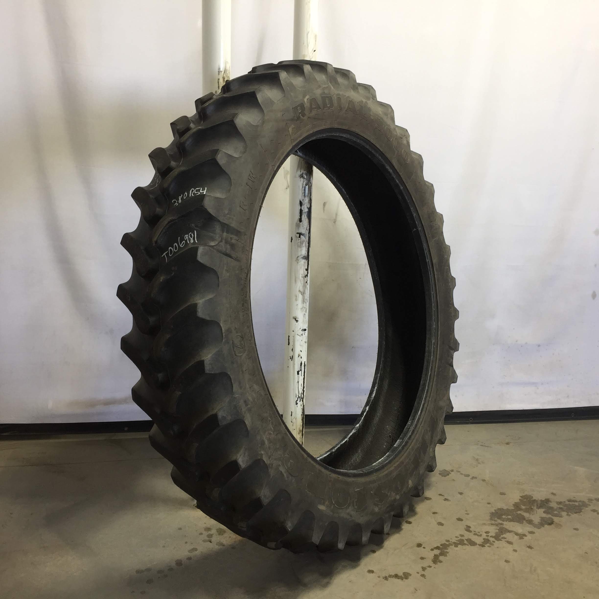 380/90R54 Firestone Radial 9000 R-1W Tire T006981