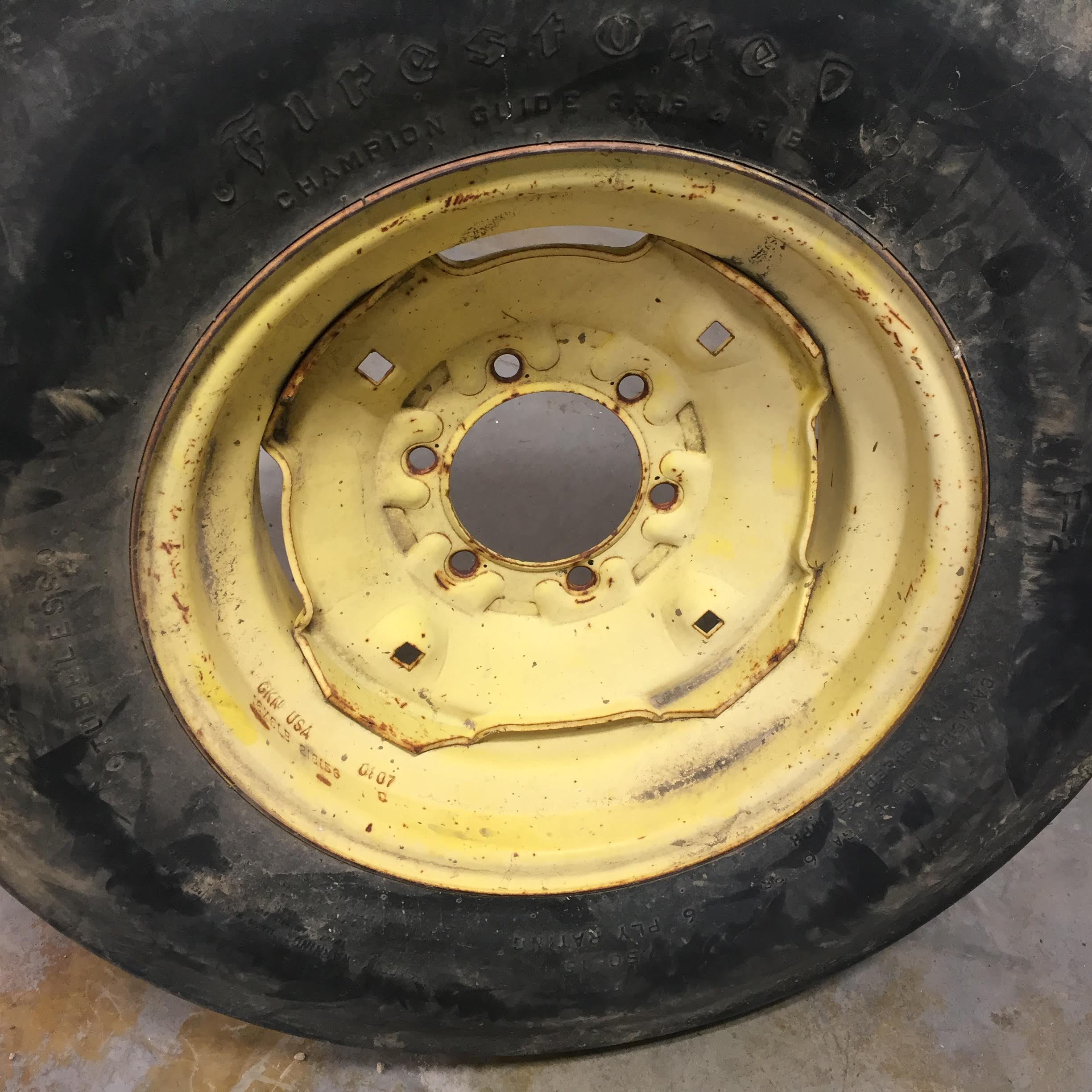 16''D x 6''W Implement Wheel WS002330