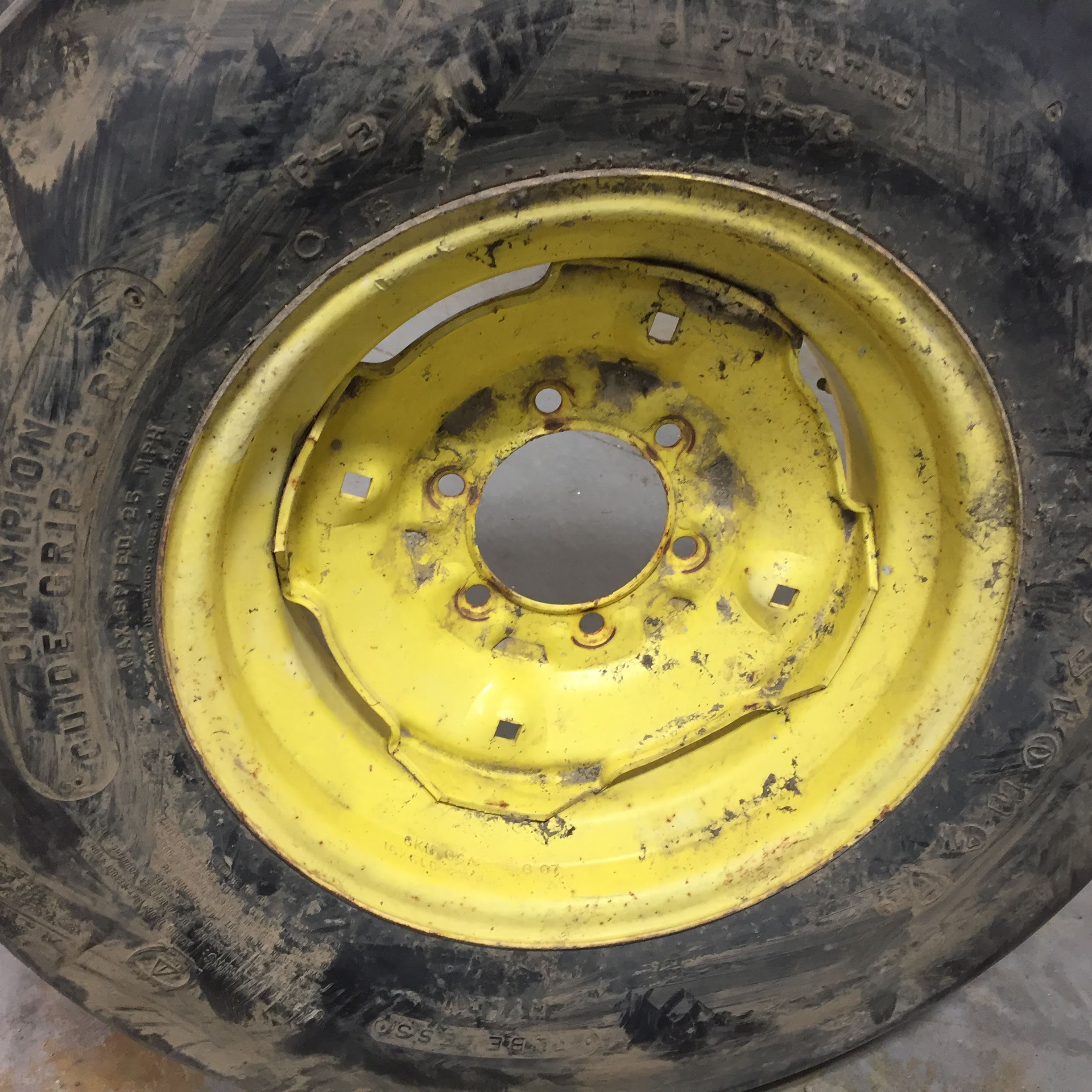 16''D x 6''W Implement Wheel WS002326