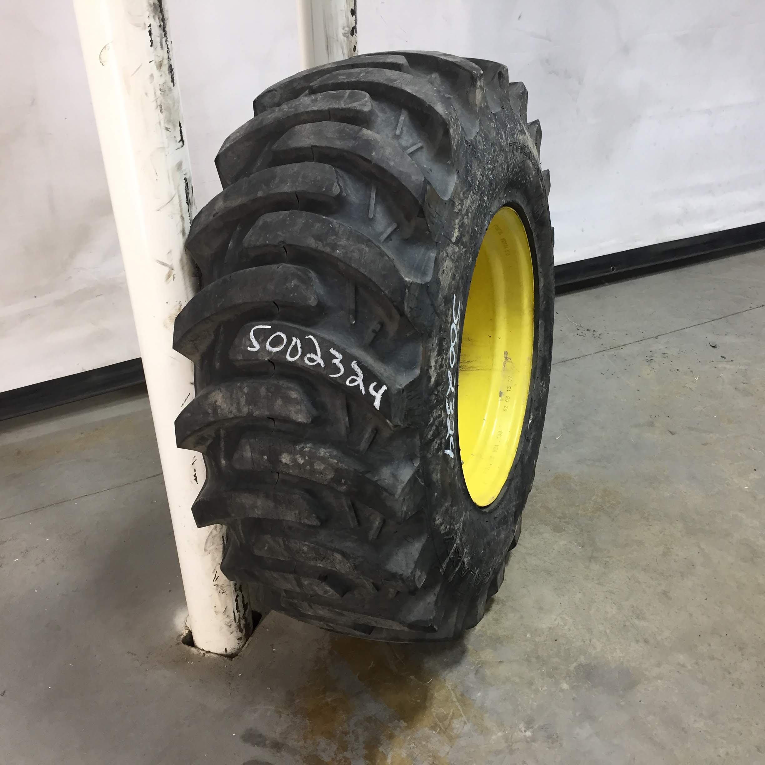 15/-19.5 Galaxy Marathoner R-4 Tire RS002324