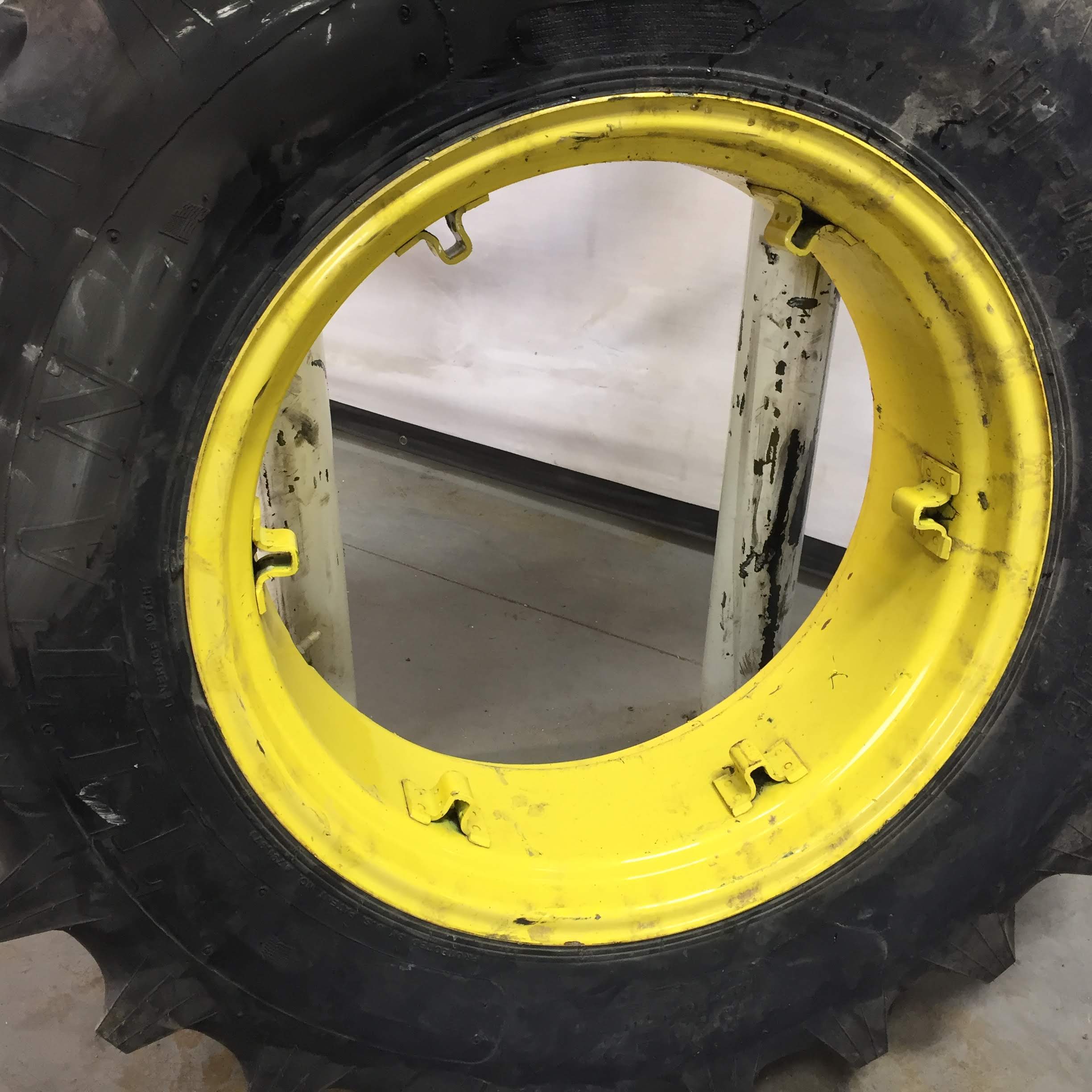 13.6/-28 Titan Farm Hi Traction Lug R-1 Tire-Wheel Assembly S002341