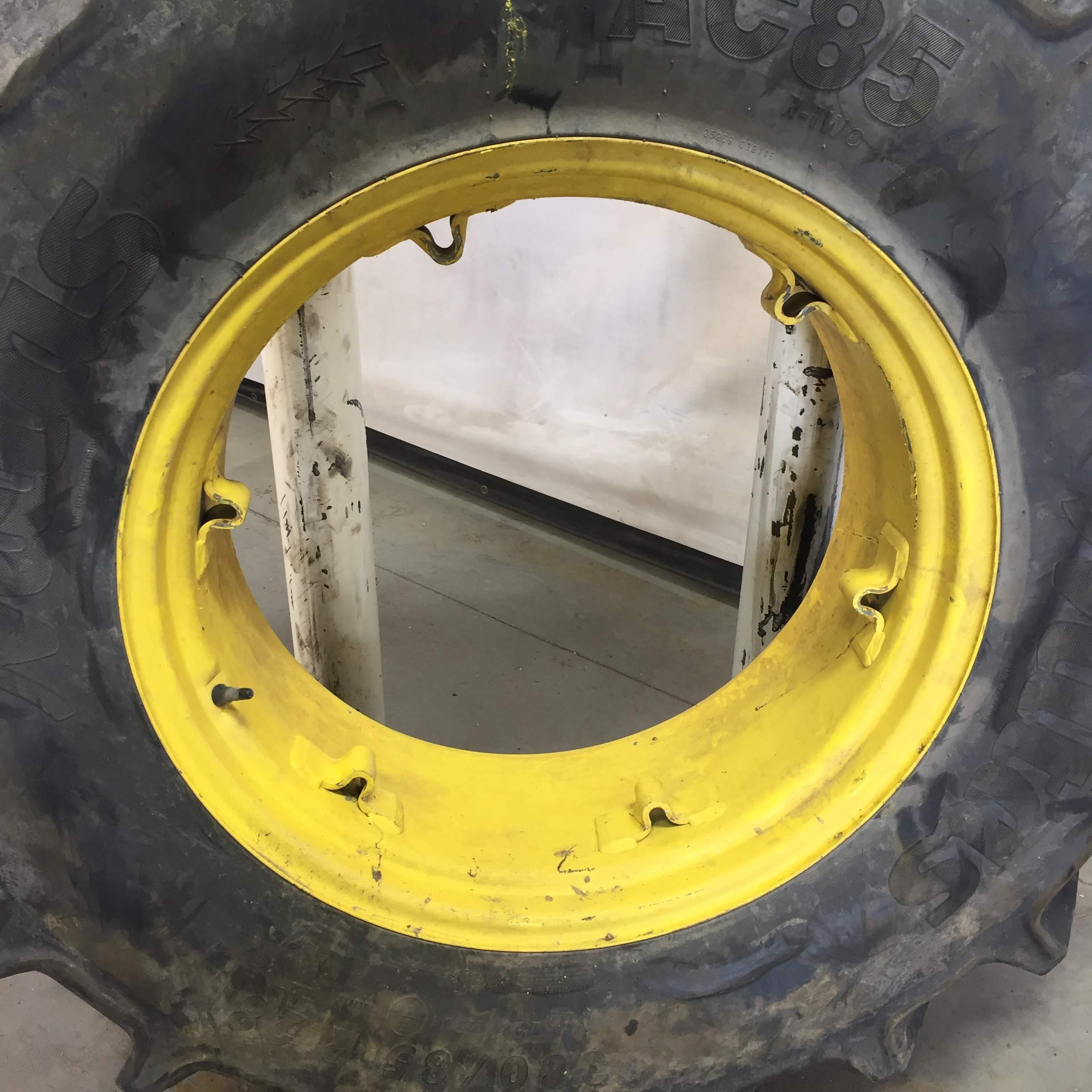 28''D x 12''W Rim with Clamp/Loop Style Wheel WS002343