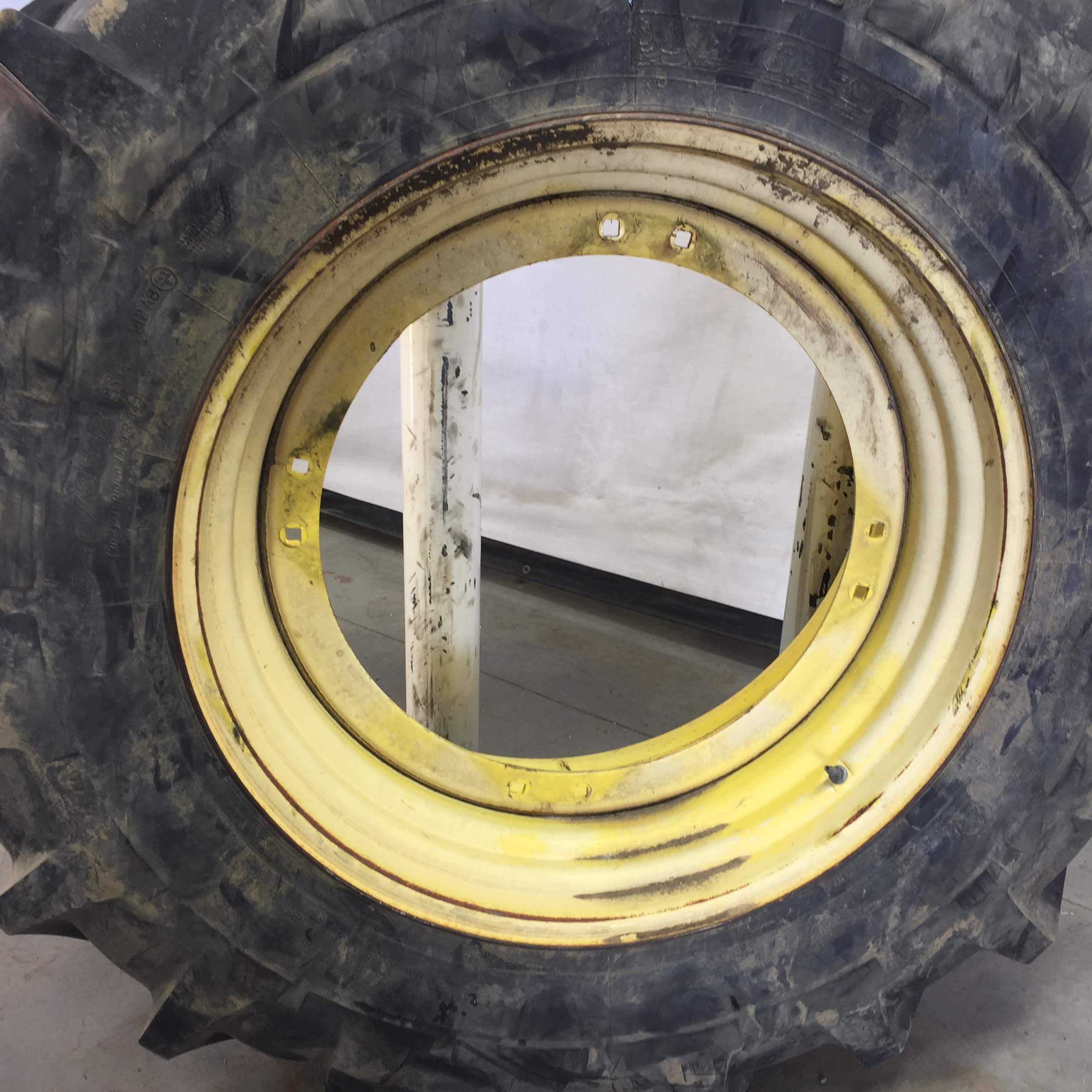 34''D x 15''W Stub Disc (groups of 2 bolts) Wheel WS002345