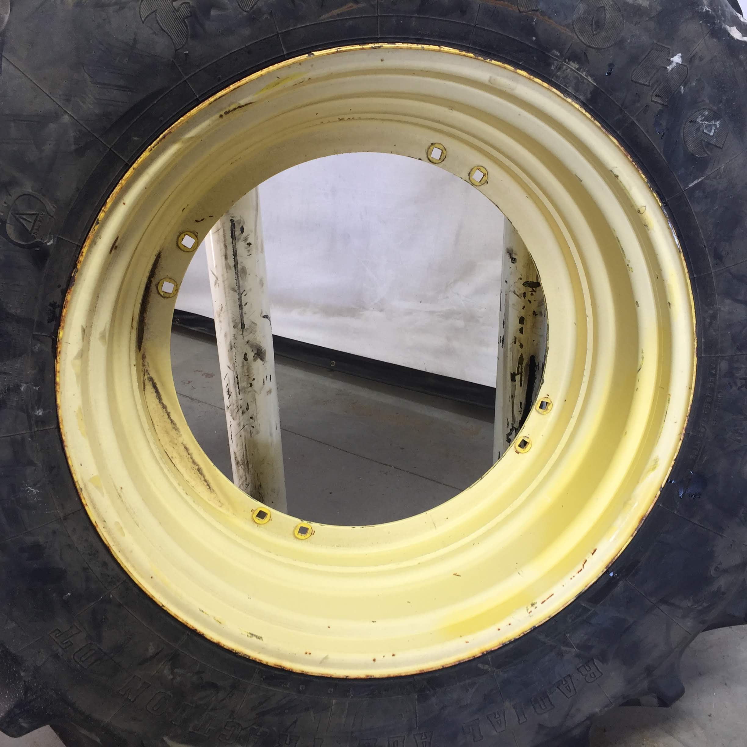 34''D x 15''W Stub Disc (groups of 2 bolts) Wheel WS002350