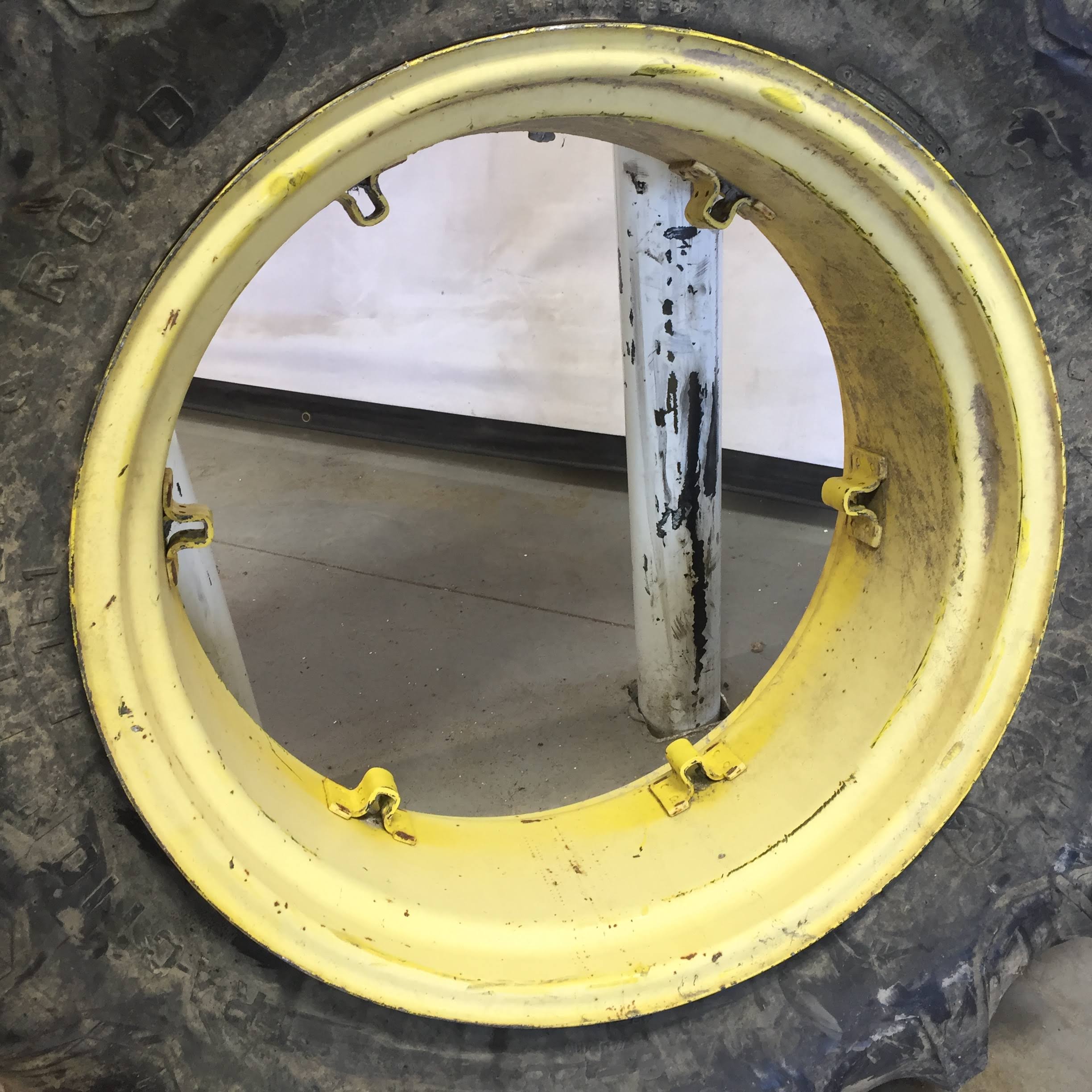 28''D x 12''W Rim with Clamp/Loop Style Wheel WS002383