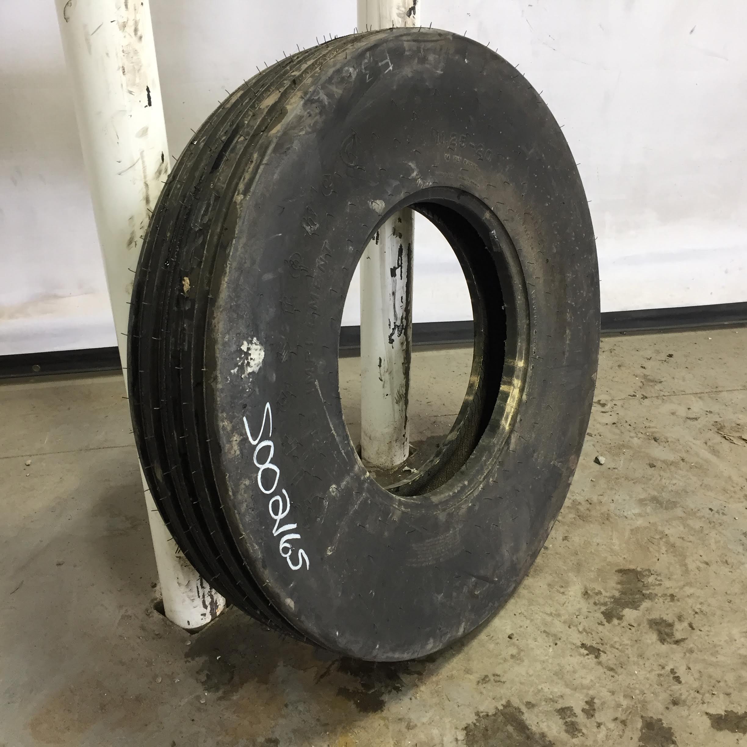 11.25/-20 Firestone Rib Implement I-1 Tire S002165