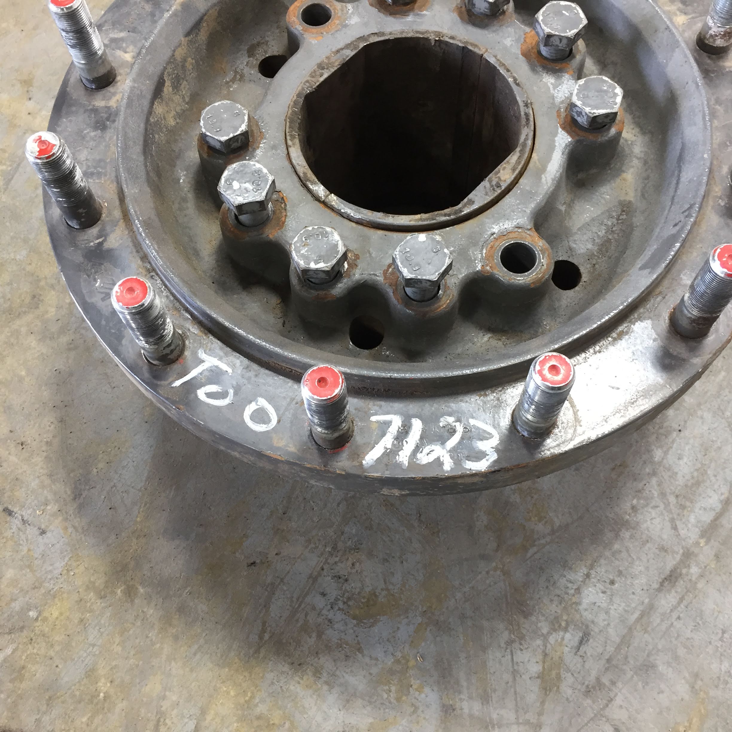 12 Bolt OE Hub Dual Hub T007123