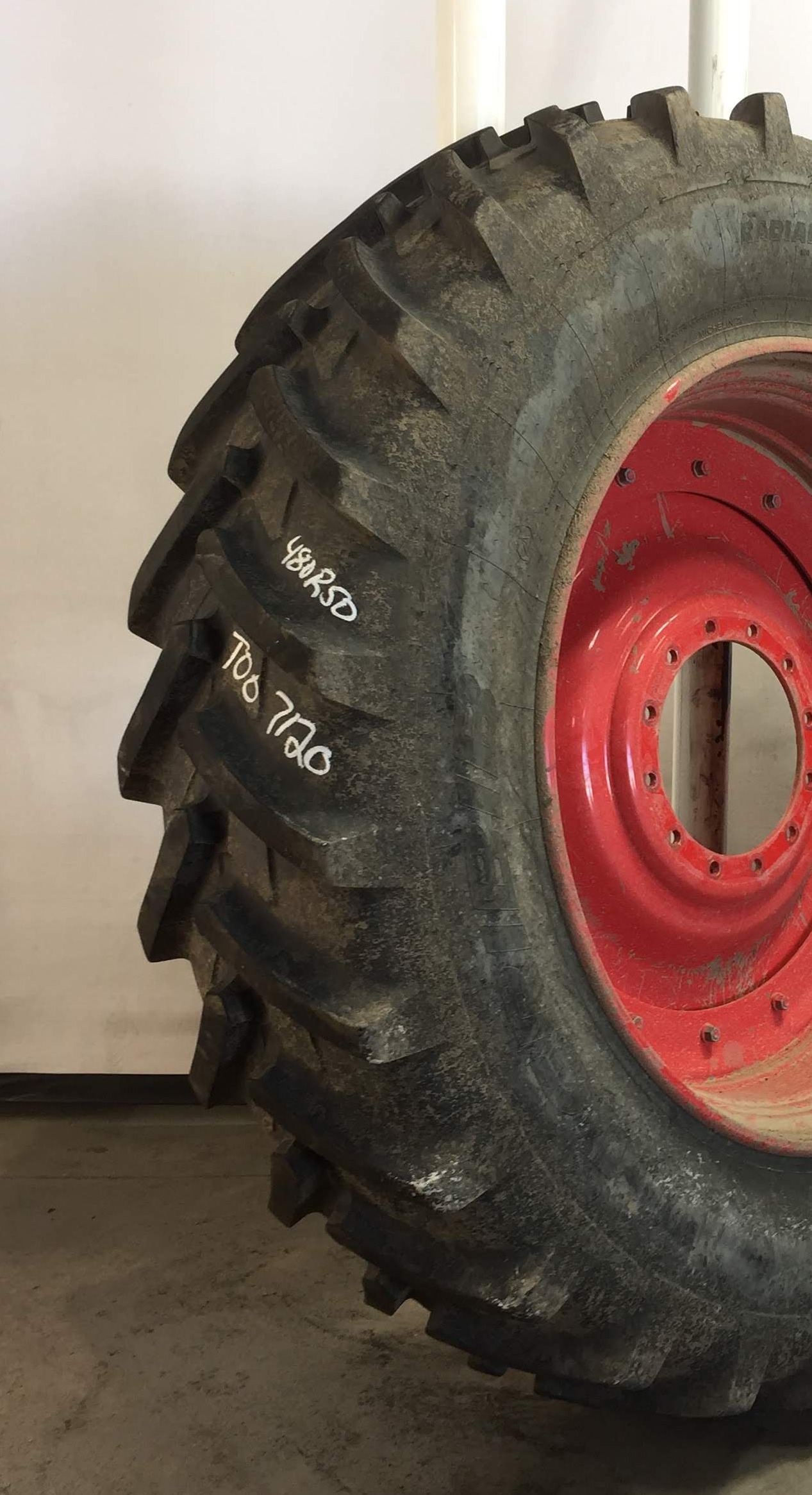 480/95R50 Michelin AgriBib R-1W Tire RT007120