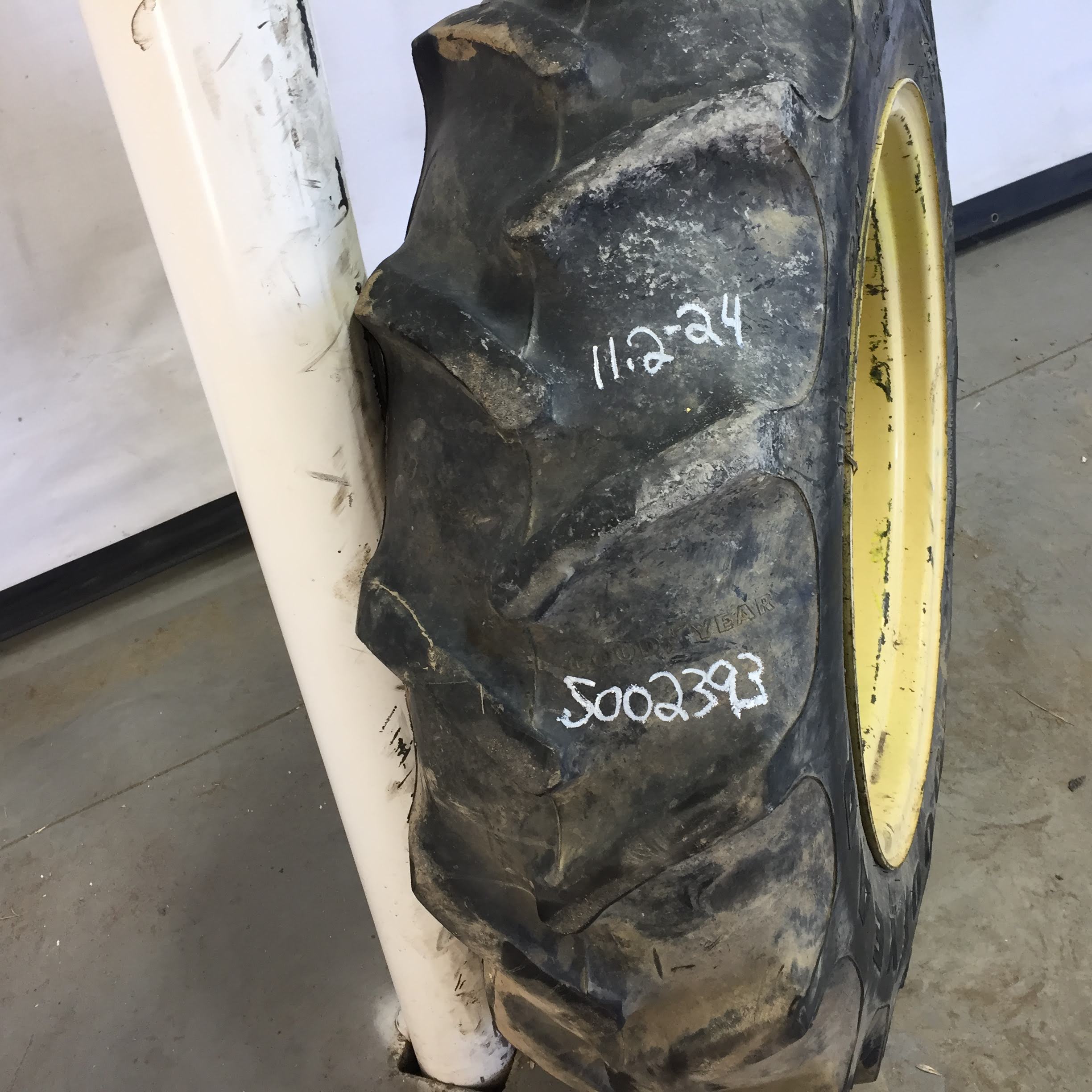 11.2/-24 Goodyear Farm Dura Torque R-1 Tire RS002393
