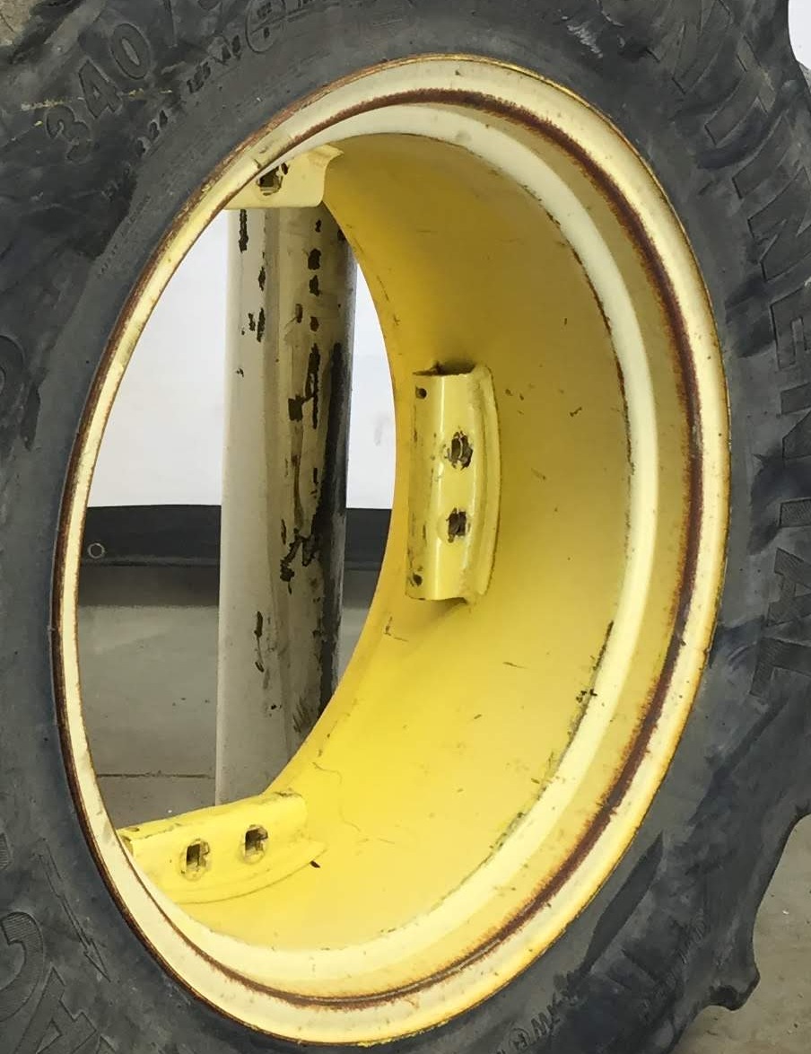 24''D x 12''W Rim with Clamp/U-Clamp (groups of 2 bolts) Wheel WS002398