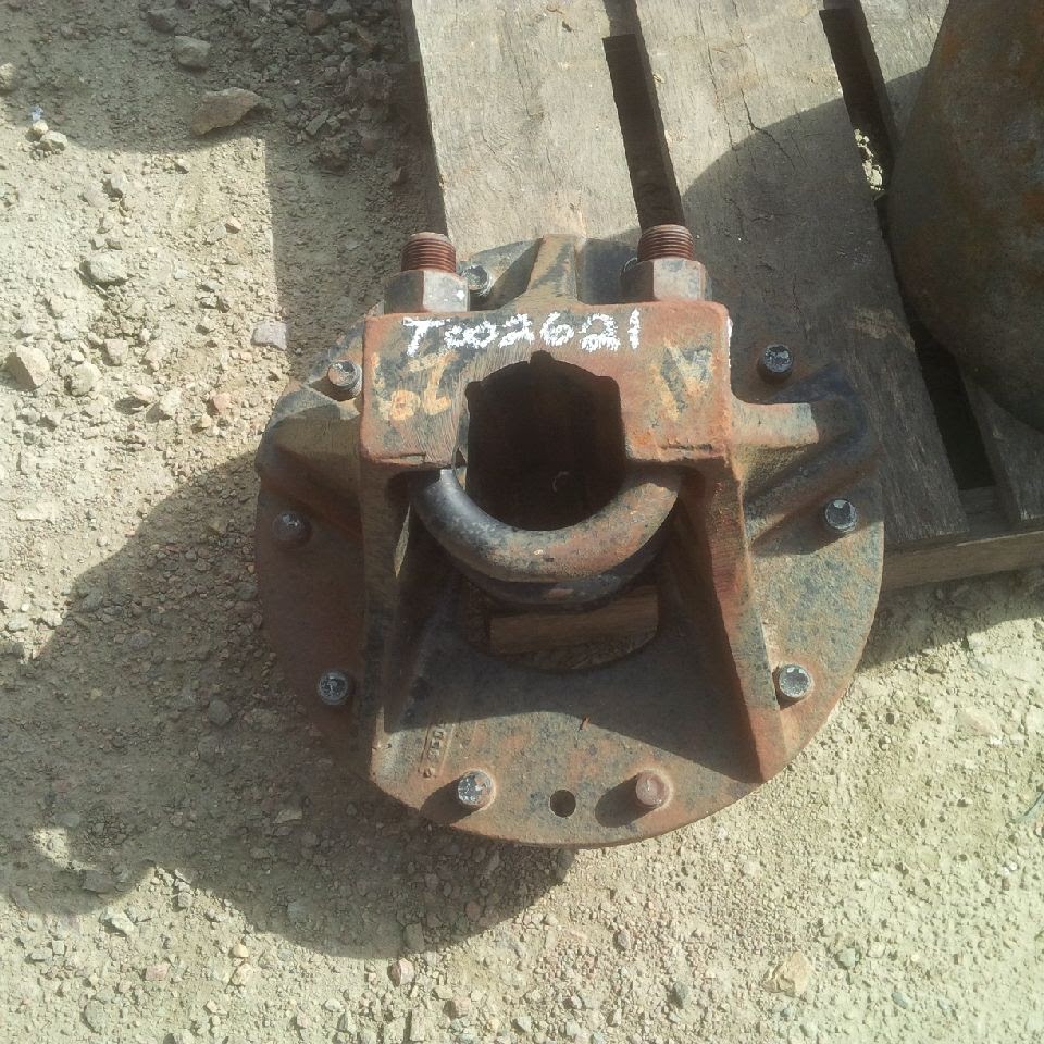 10 Bolt 2 U-Bolt Style Dual Hub T002621