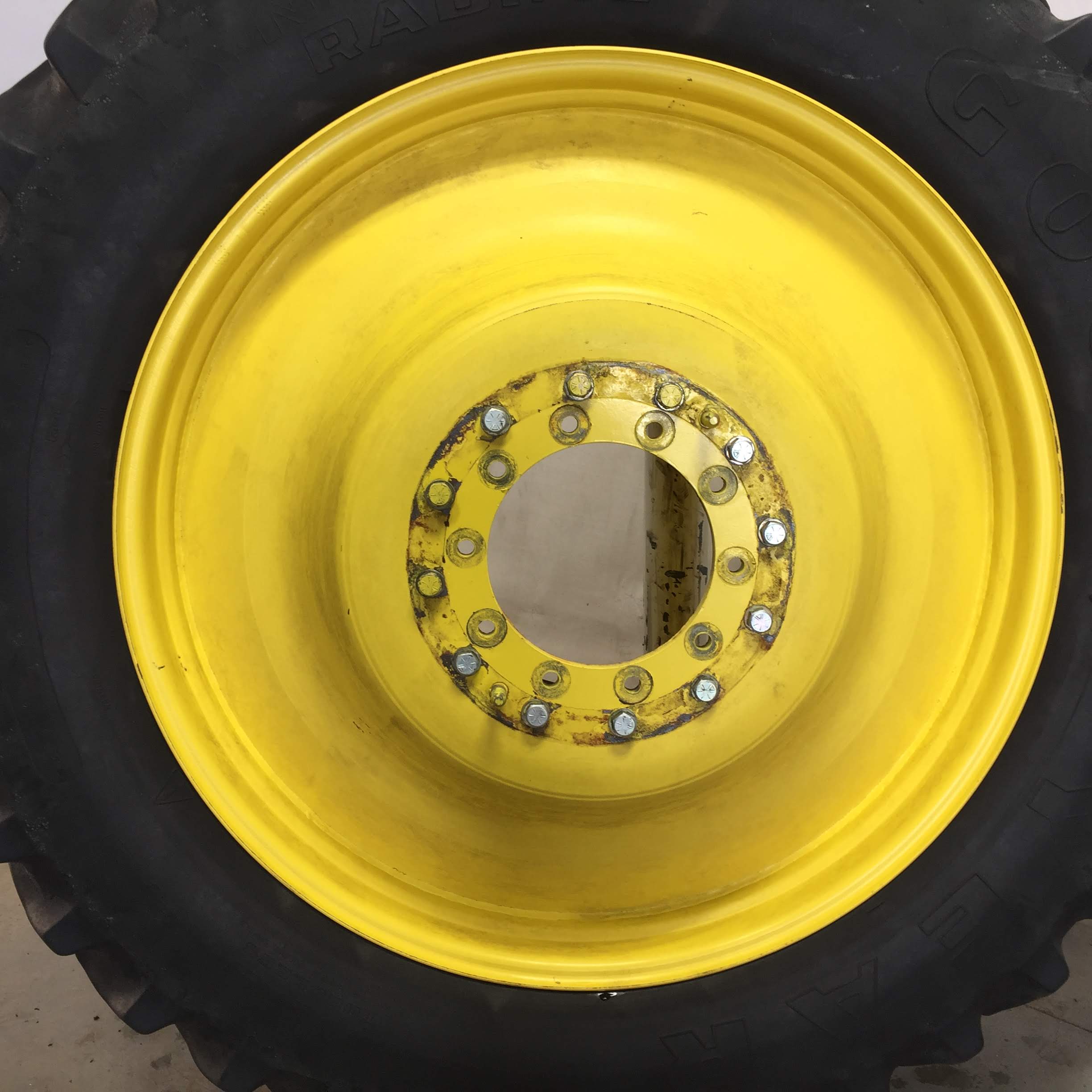 46''D x 16''W Straddle Dual Wheel WT007082